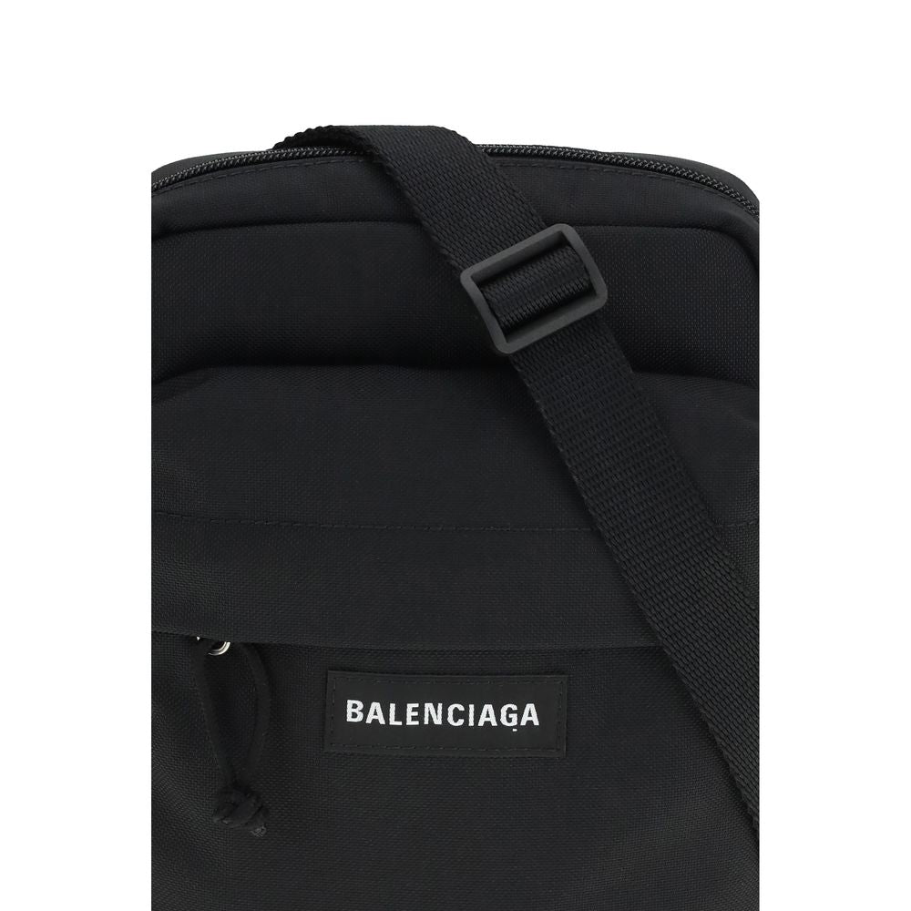 Balenciaga black shoulder bag in polyamide-4
