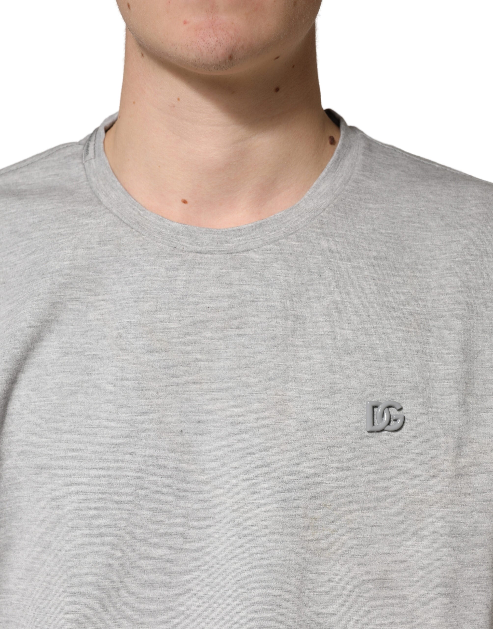 Dolce & Gabbana Graues Baumwoll-T-Shirt mit Rundhalsausschnitt und kurzen Ärmeln-5