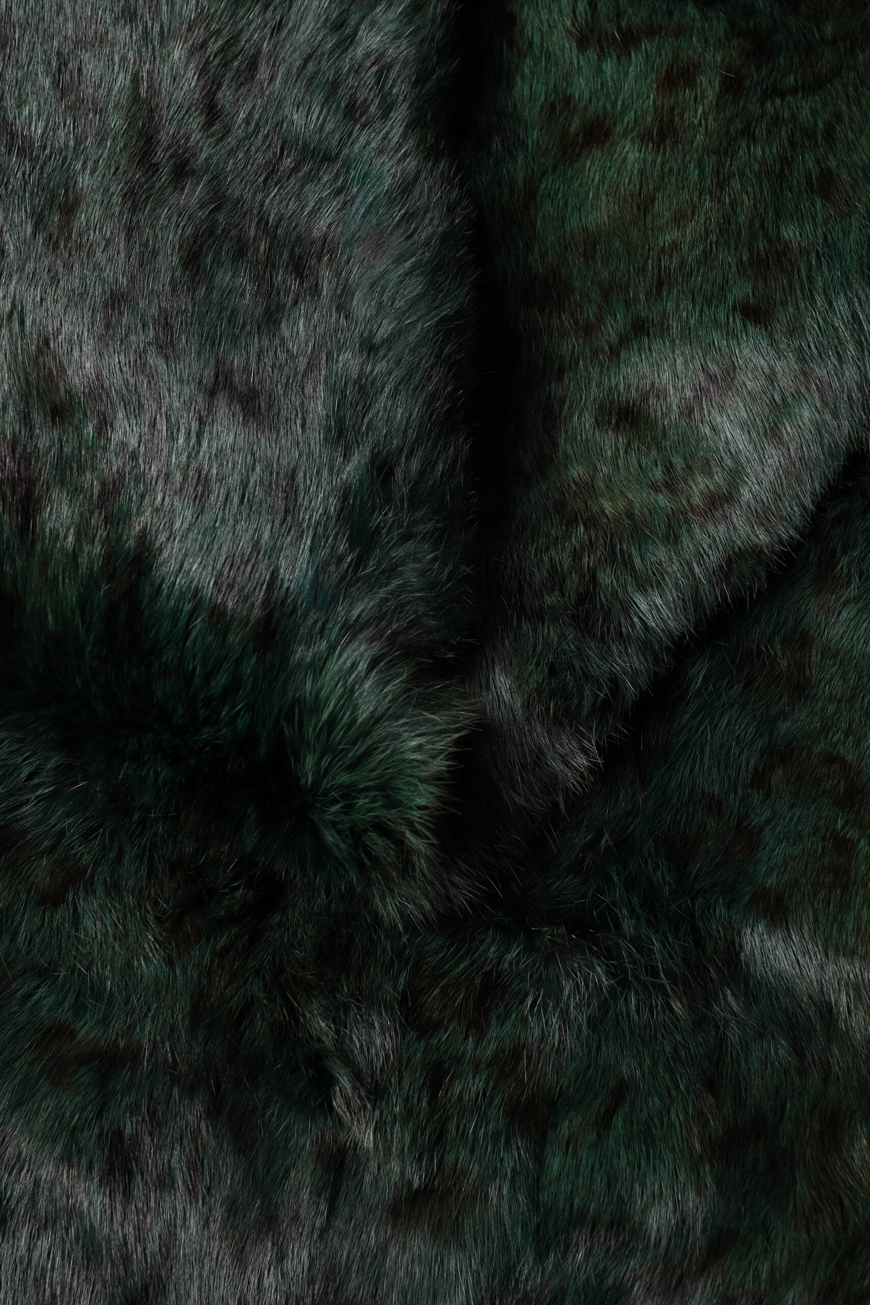 Dolce & Gabbana Black Scarf with Green Stripes and Fur Trim, 180cm x 49cm-3