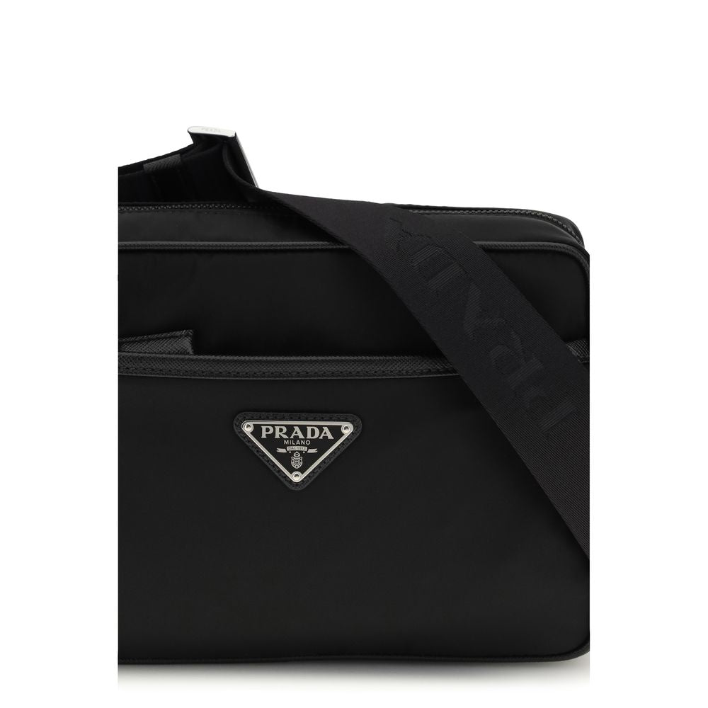 Prada Schwarze Schultertasche aus recyceltem Polyamid-4