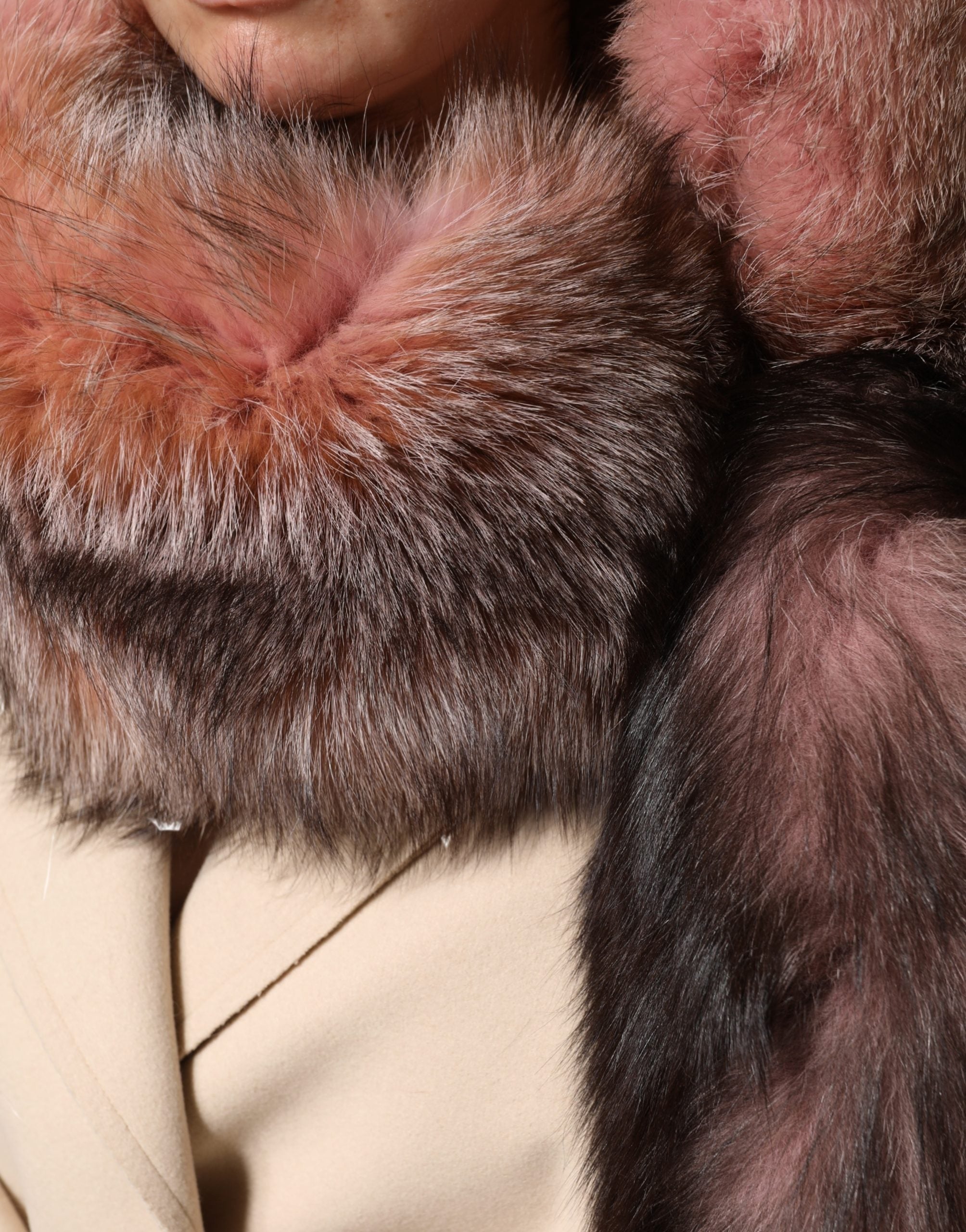 Dolce & Gabbana Pink Frost Fox Fur Neck Warmer Winter Scarf-4