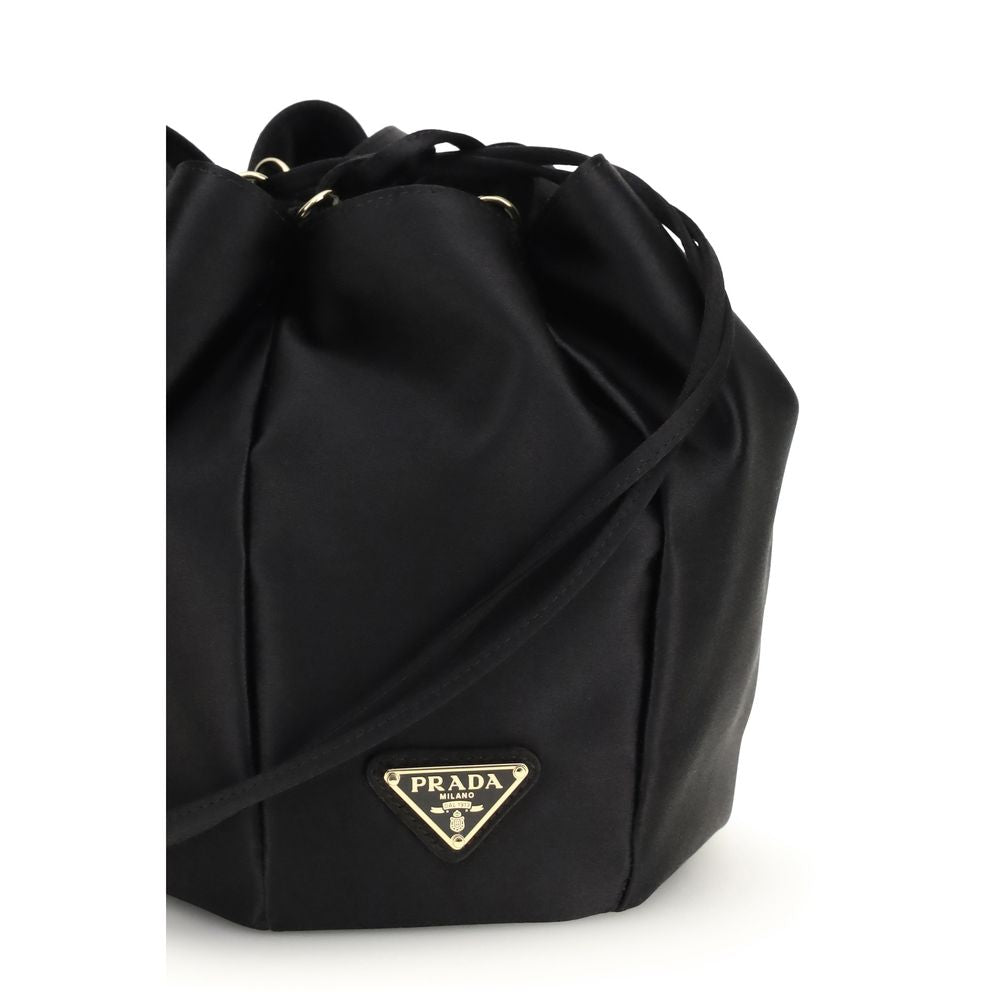 Prada Schwarze Seiden-Beuteltasche-4