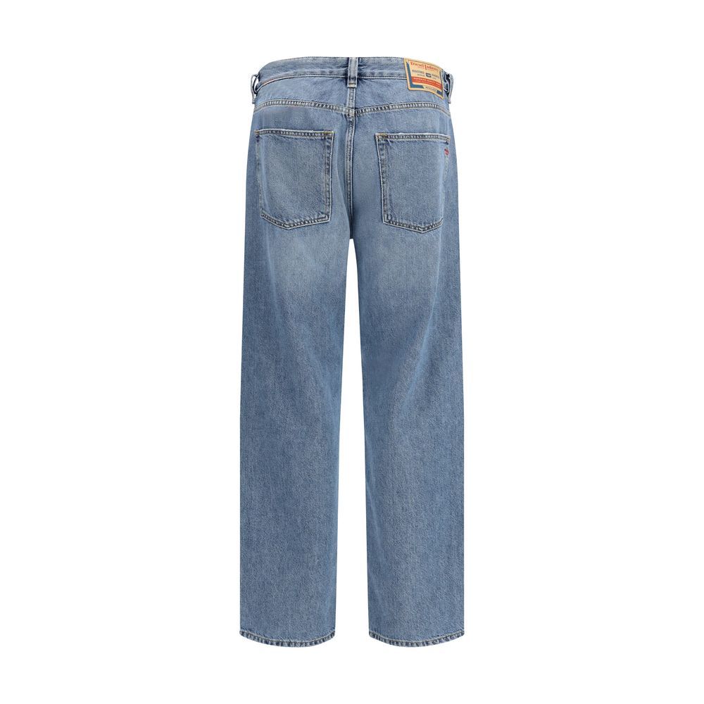Diesel blue cotton jeans in a relaxed fit-2
