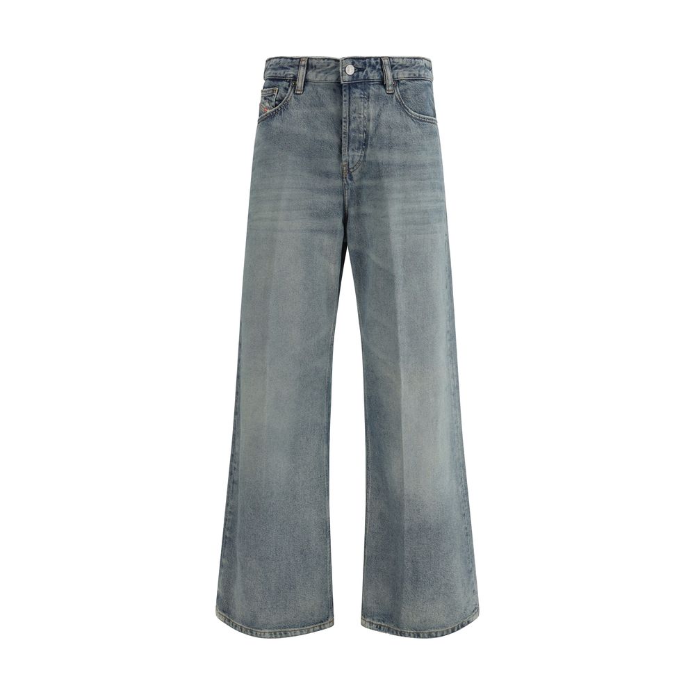 Diesel blue cotton jeans in a relaxed fit