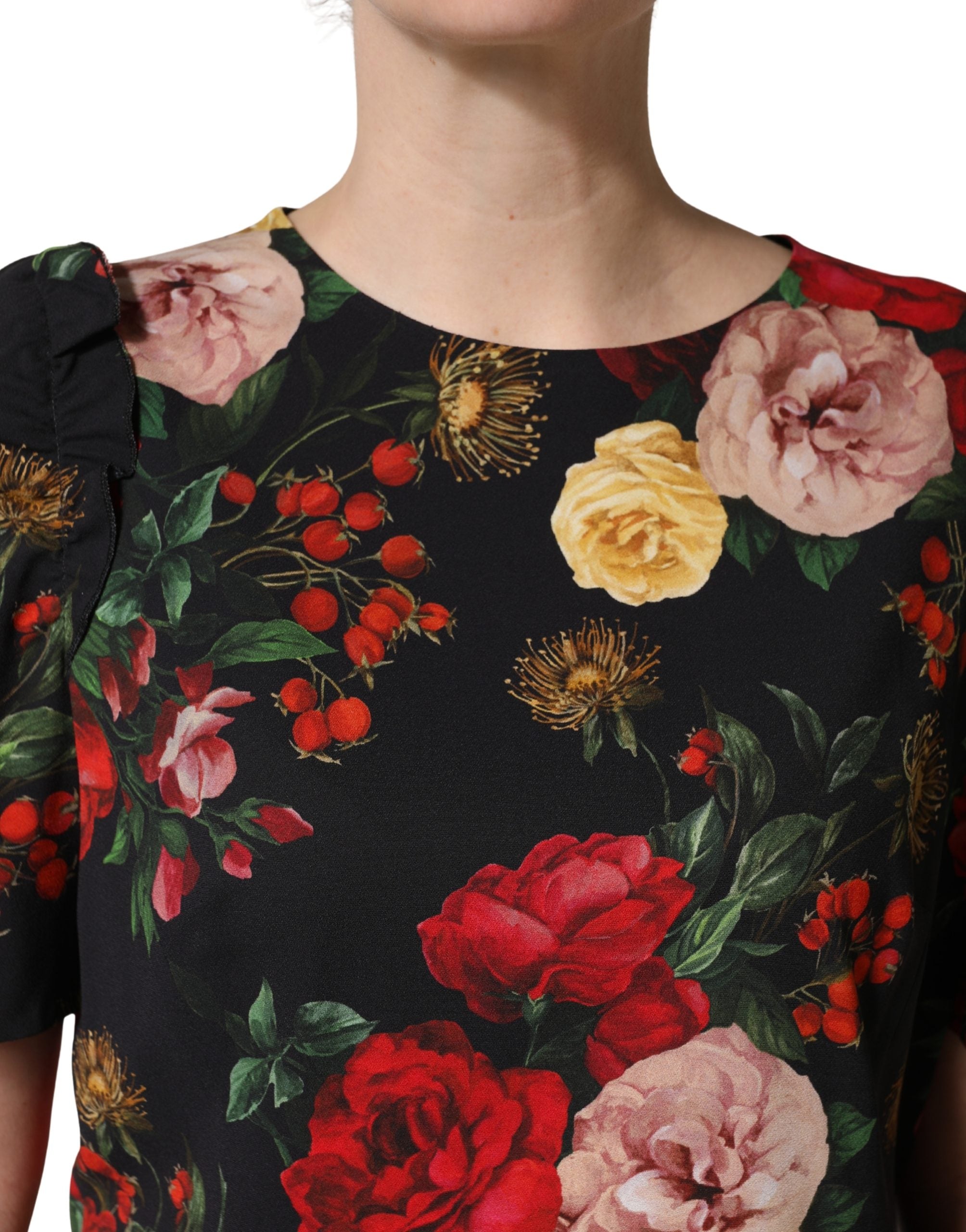 Dolce & Gabbana Schwarze Bluse aus Krepp mit Blumenprint und Rüschenbesatz-7