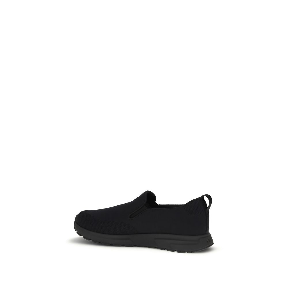 Prada Schwarze Low-Top-Sneaker aus Stoff-3