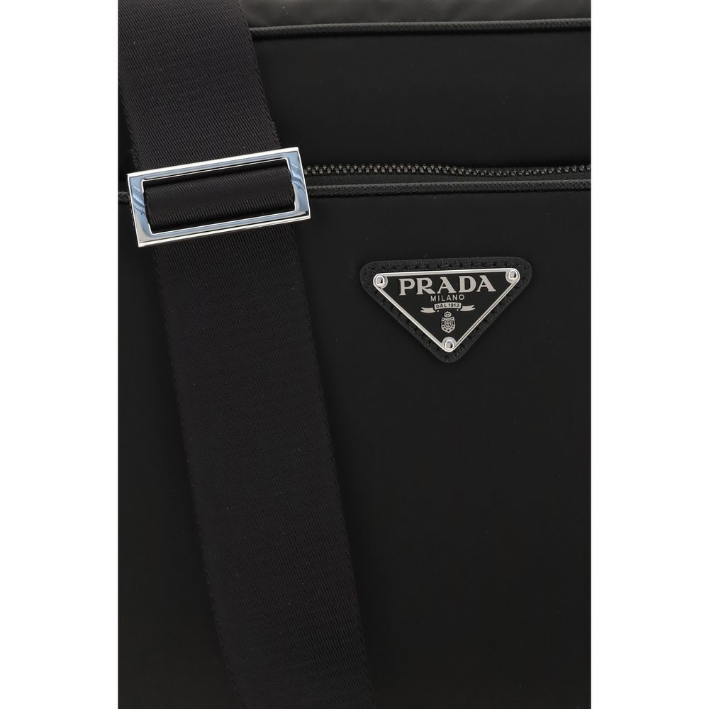 Prada Schwarze Schultertasche aus recyceltem Polyamid-4