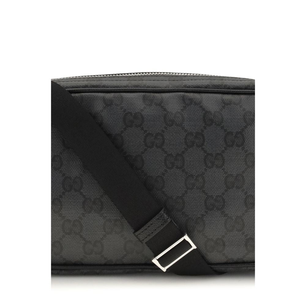 Gucci Schwarze Stoffhandtasche-4