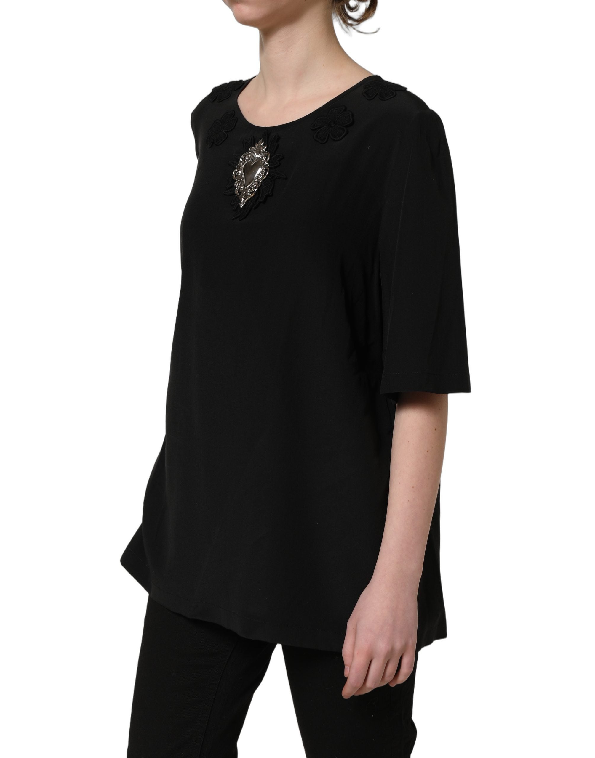 Dolce & Gabbana Schwarze Seidenbluse mit Herz-Applikation und Blumenmuster-4