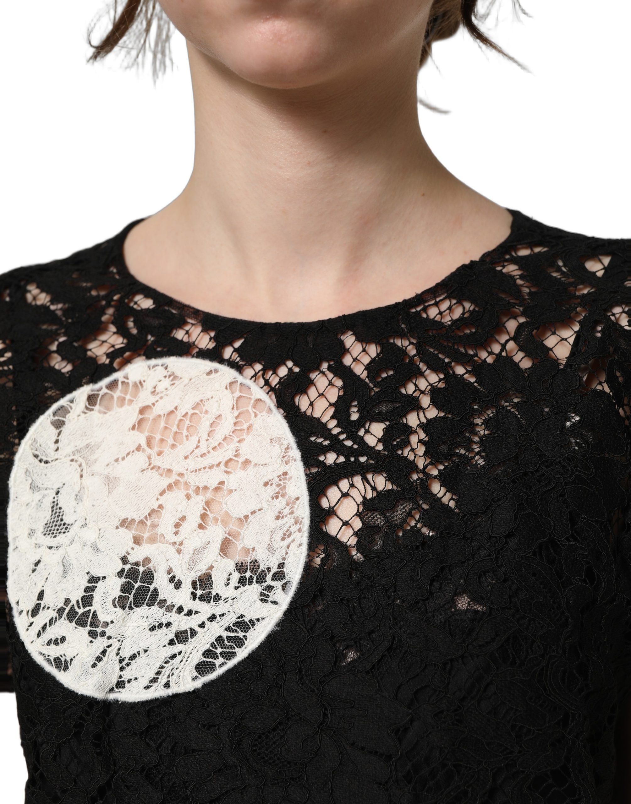 Dolce & Gabbana Kurzarmbluse mit schwarzer und weißer Blumen-Spitze-5