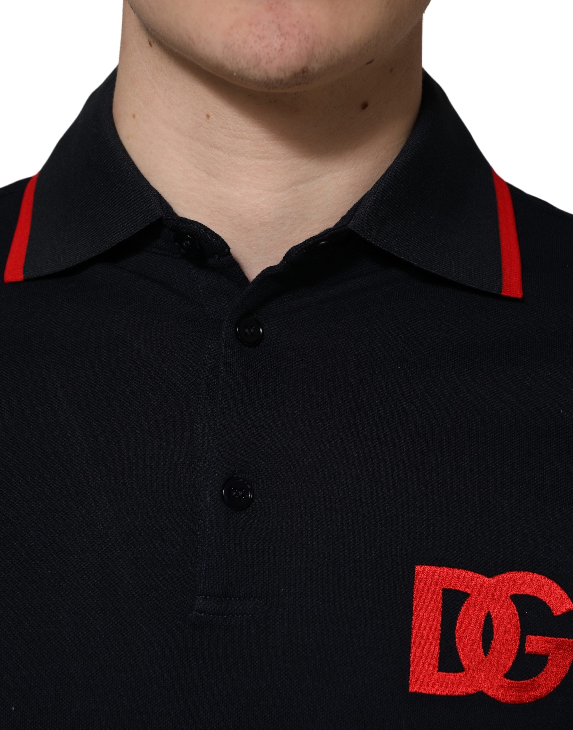 Dolce & Gabbana Schwarzes Polo-Shirt mit DG-Logo-Print und kurzen Ärmeln-6