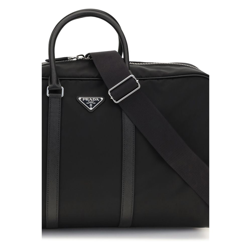 Prada Schwarze Gepäck- und Reisetasche aus recyceltem Polyamid-4