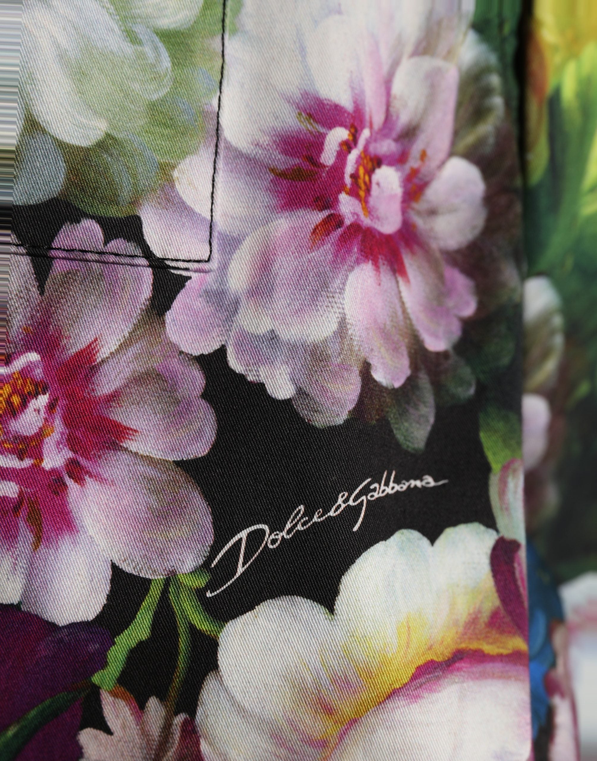Dolce & Gabbana Mehrfarbige Blumenhose mit hoher Taille und weitem Bein-1