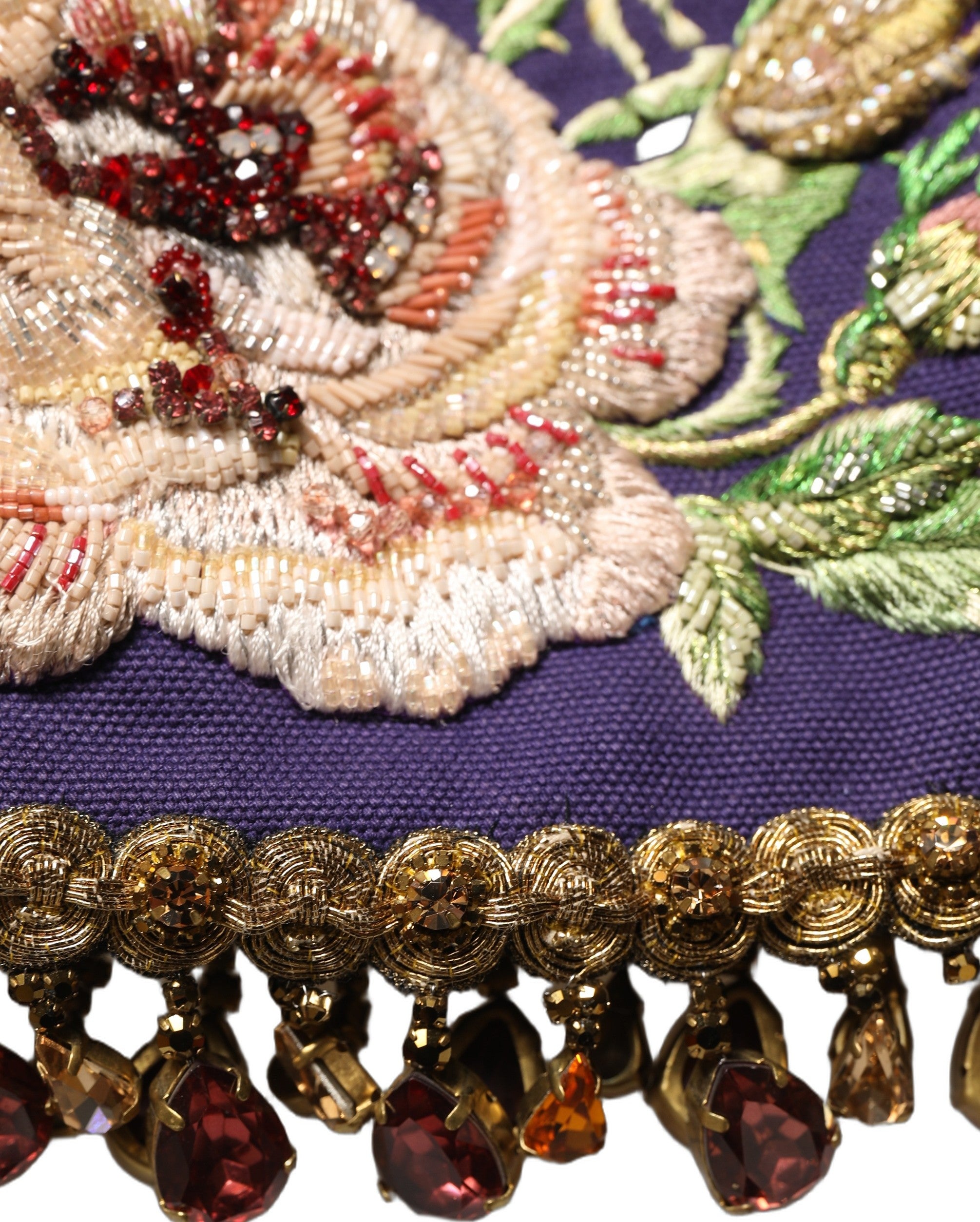 Dolce & Gabbana Lila Minirock mit Blumenstickerei und mittelhohem Bund-7