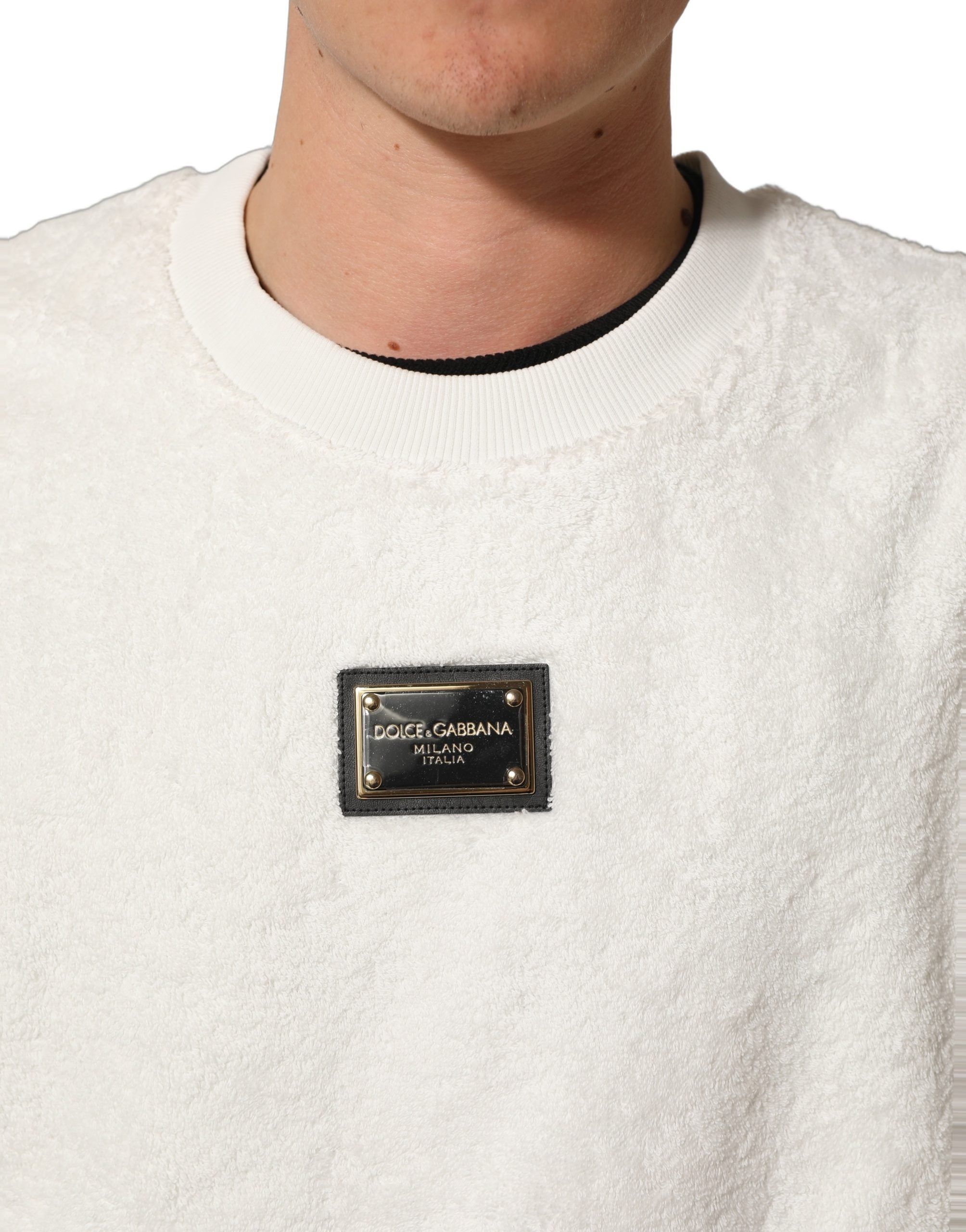 Dolce & Gabbana Weißes Sweatshirt mit Logo-Plakette und Rundhalsausschnitt-6