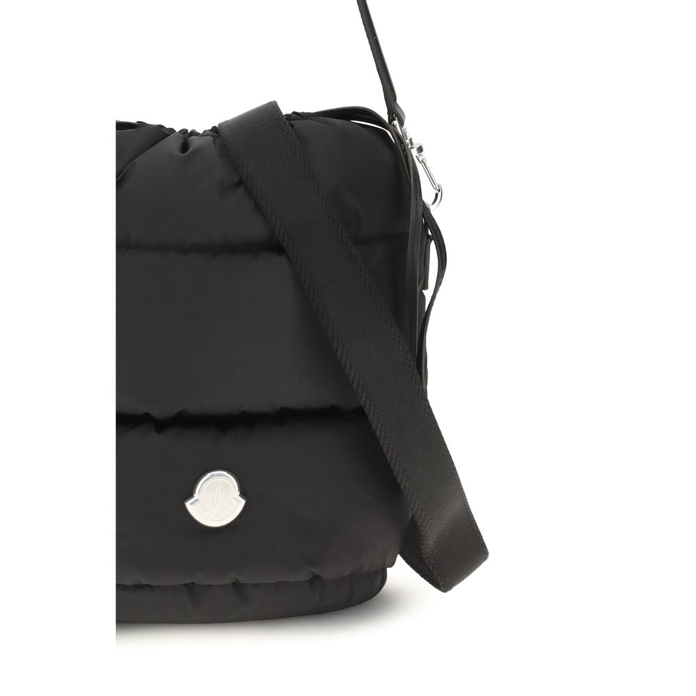 Moncler Schwarze Nylon-Bucket-Bag-4