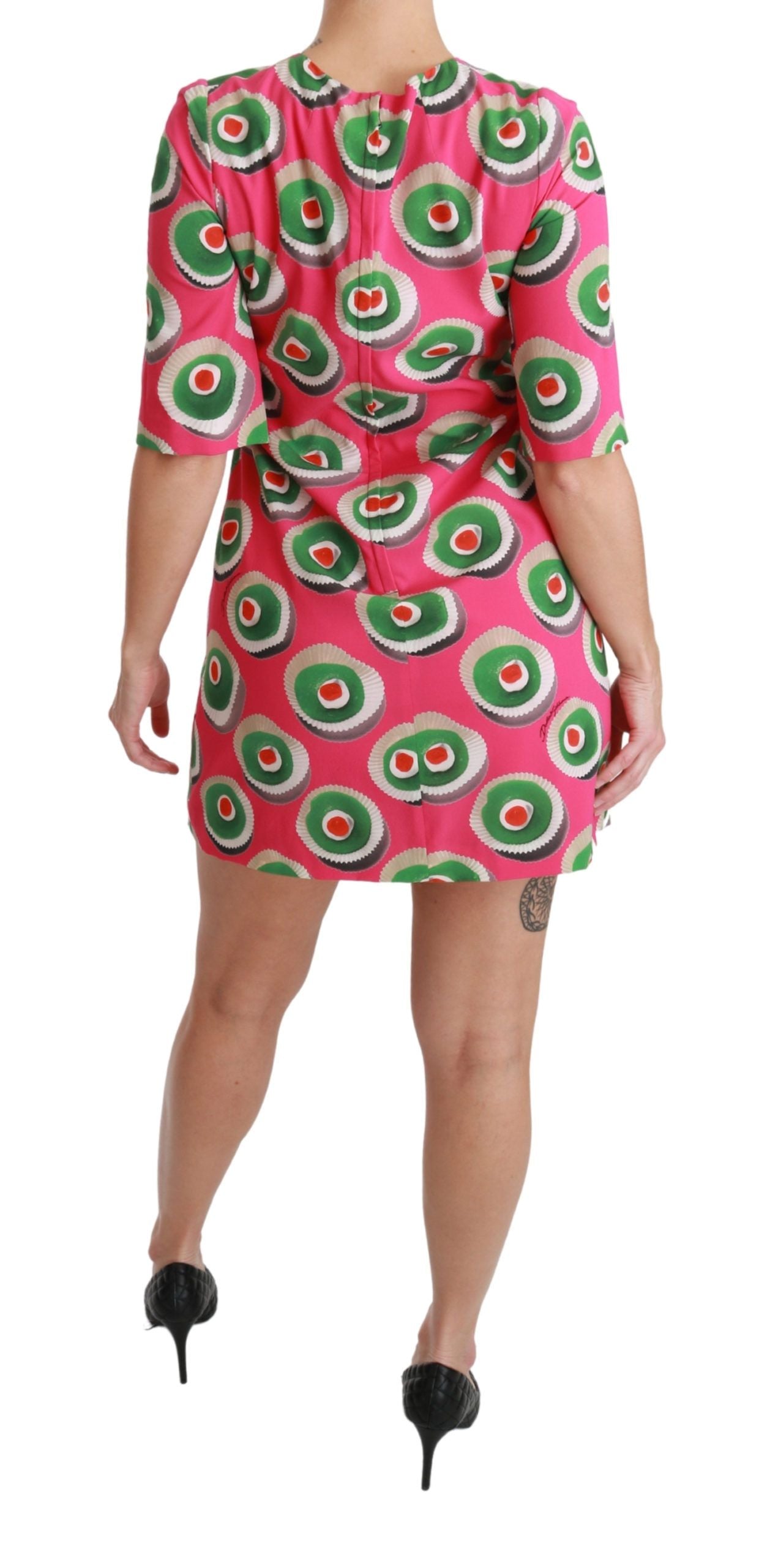 Vestido recto elástico de seda rosa con diseño de cupcakes de Dolce & Gabbana-4