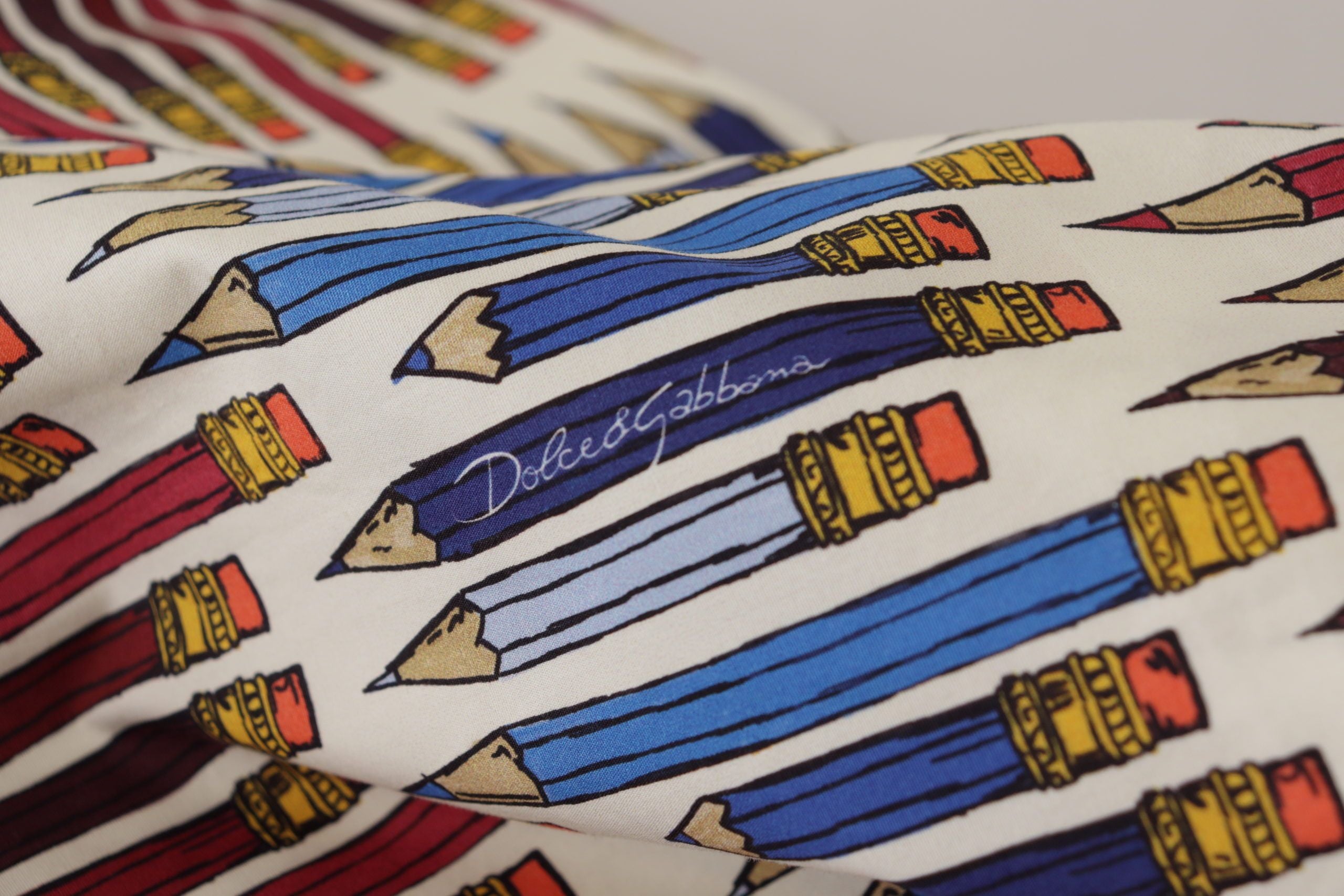 Dolce & Gabbana White Cotton T-Shirt Blouse with Pencil Print-6