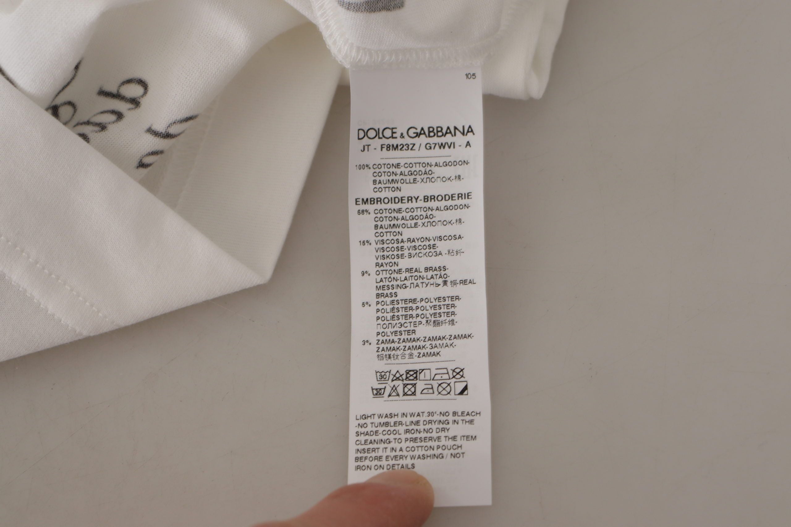 Camiseta de algodón con cuello redondo y rosas blancas y negras de Dolce & Gabbana-8