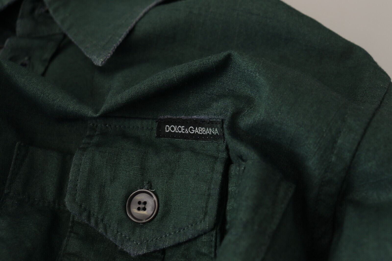 Camisa verde oscuro de manga larga con tapeta de botones de Dolce & Gabbana-7