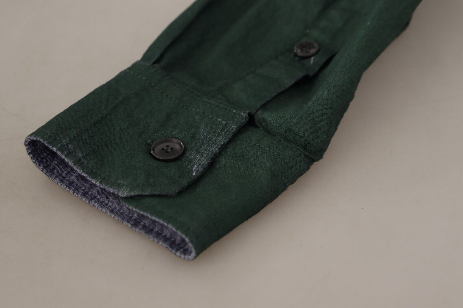 Camisa verde oscuro de manga larga con tapeta de botones de Dolce & Gabbana-8