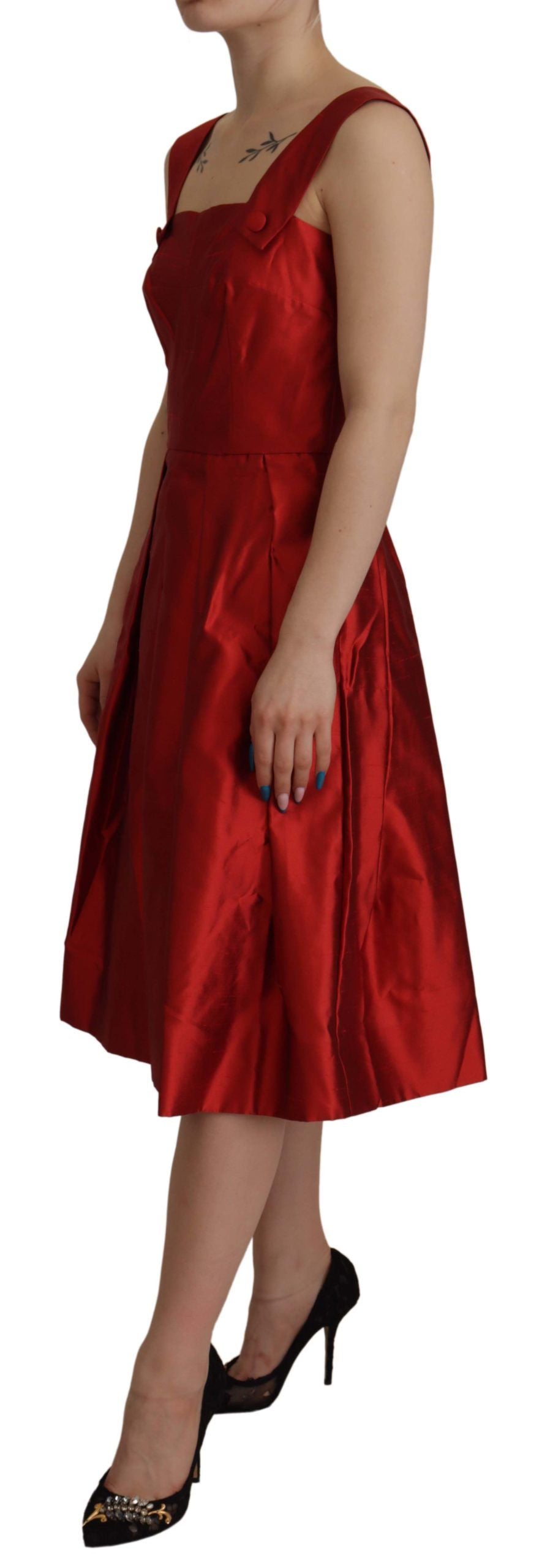 Vestido rojo de corte A de Dolce & Gabbana en satén plisado y seda-2