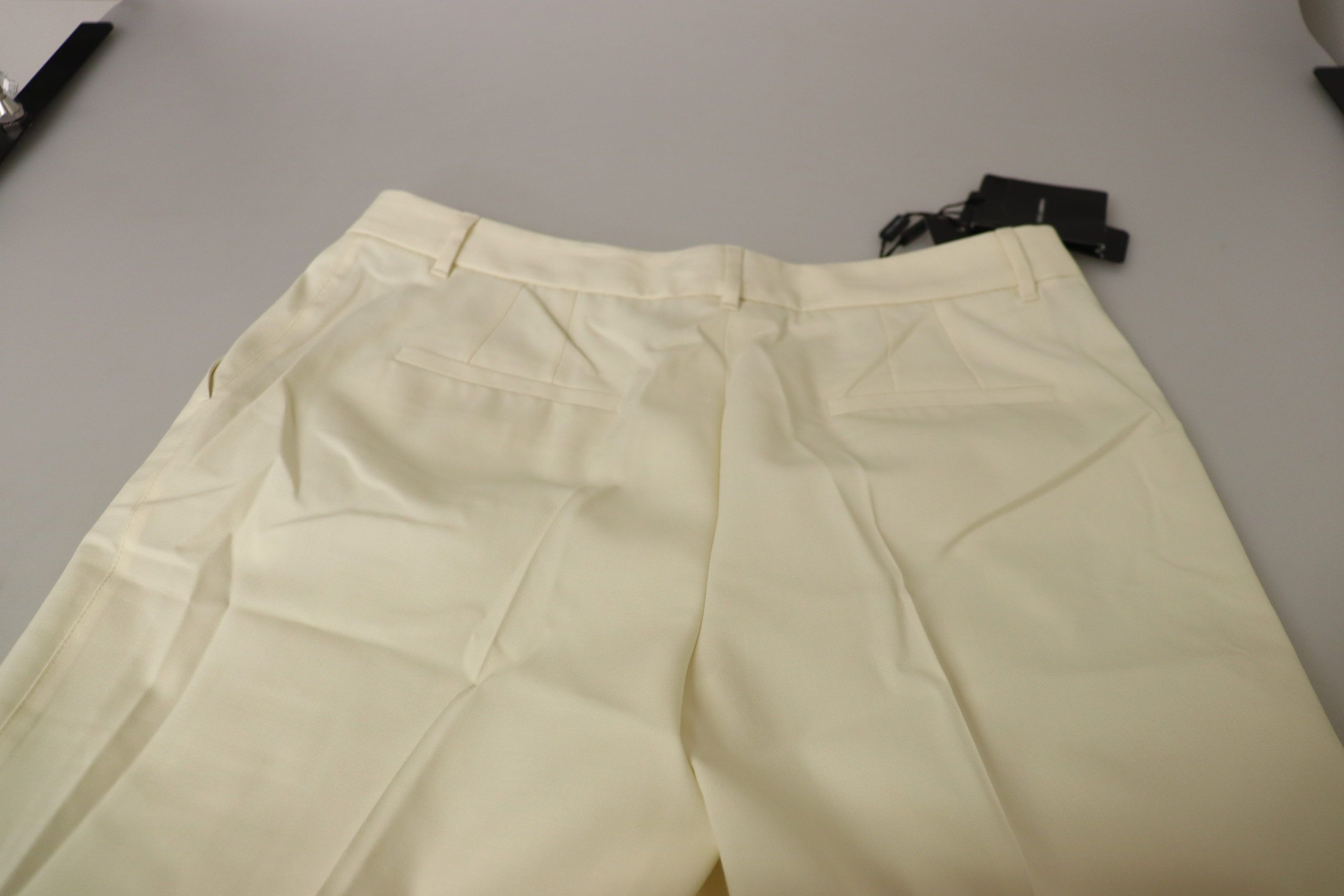 Pantalones de cintura alta color marfil con dobladillo vuelto de Dolce & Gabbana-4