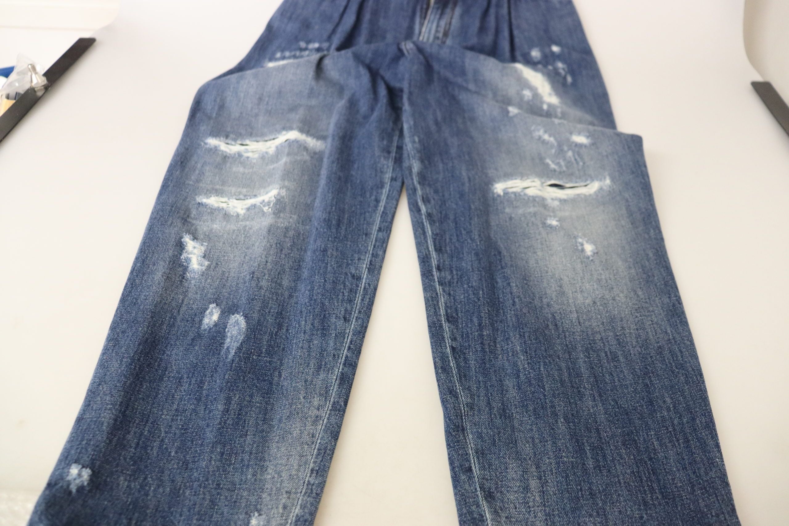 Dolce & Gabbana blue washed high-waisted trousers with a relaxed fit-4