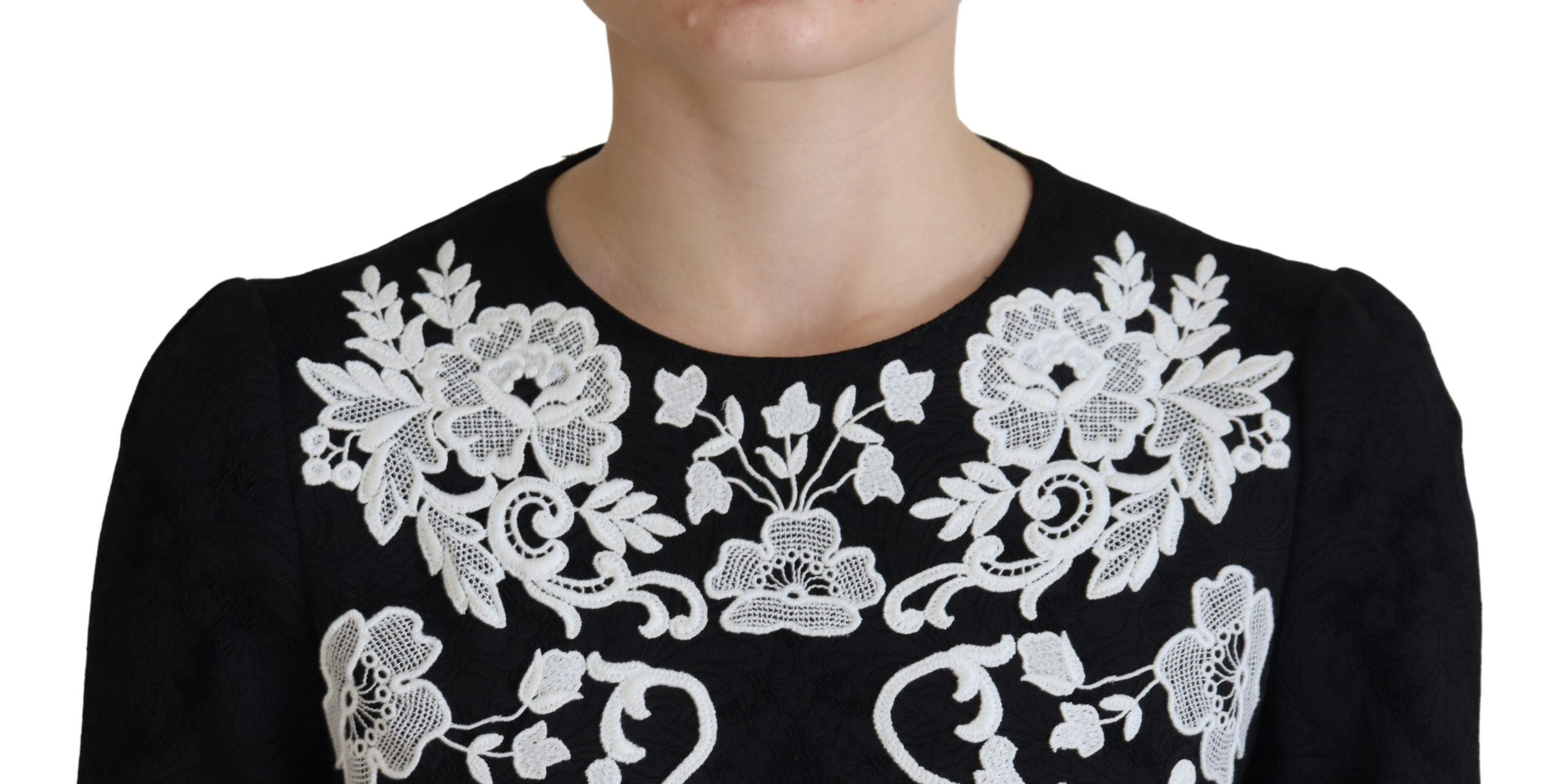 Dolce & Gabbana Schwarzes Kleid mit Spitzenbesatz und halben Ärmeln in A-Linie-4