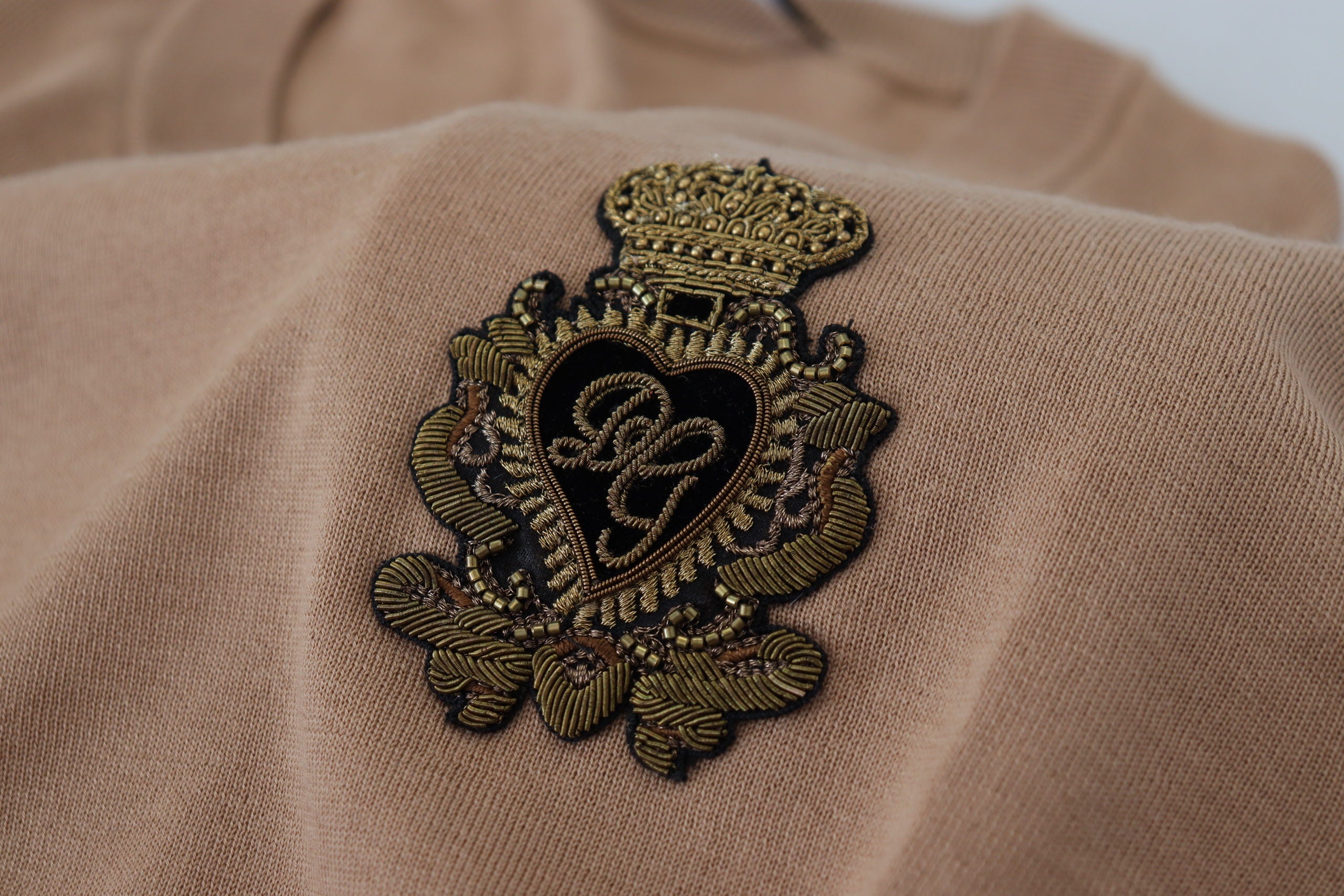 Dolce & Gabbana Beigefarbener Kaschmir-Kronen-Logo-Pullover-8