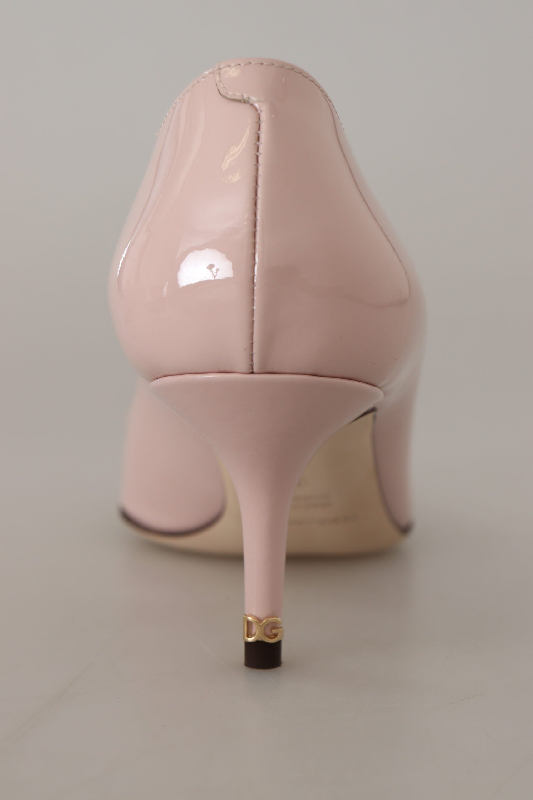 Zapatos de tacón bajo con charol rosa de Dolce & Gabbana-8