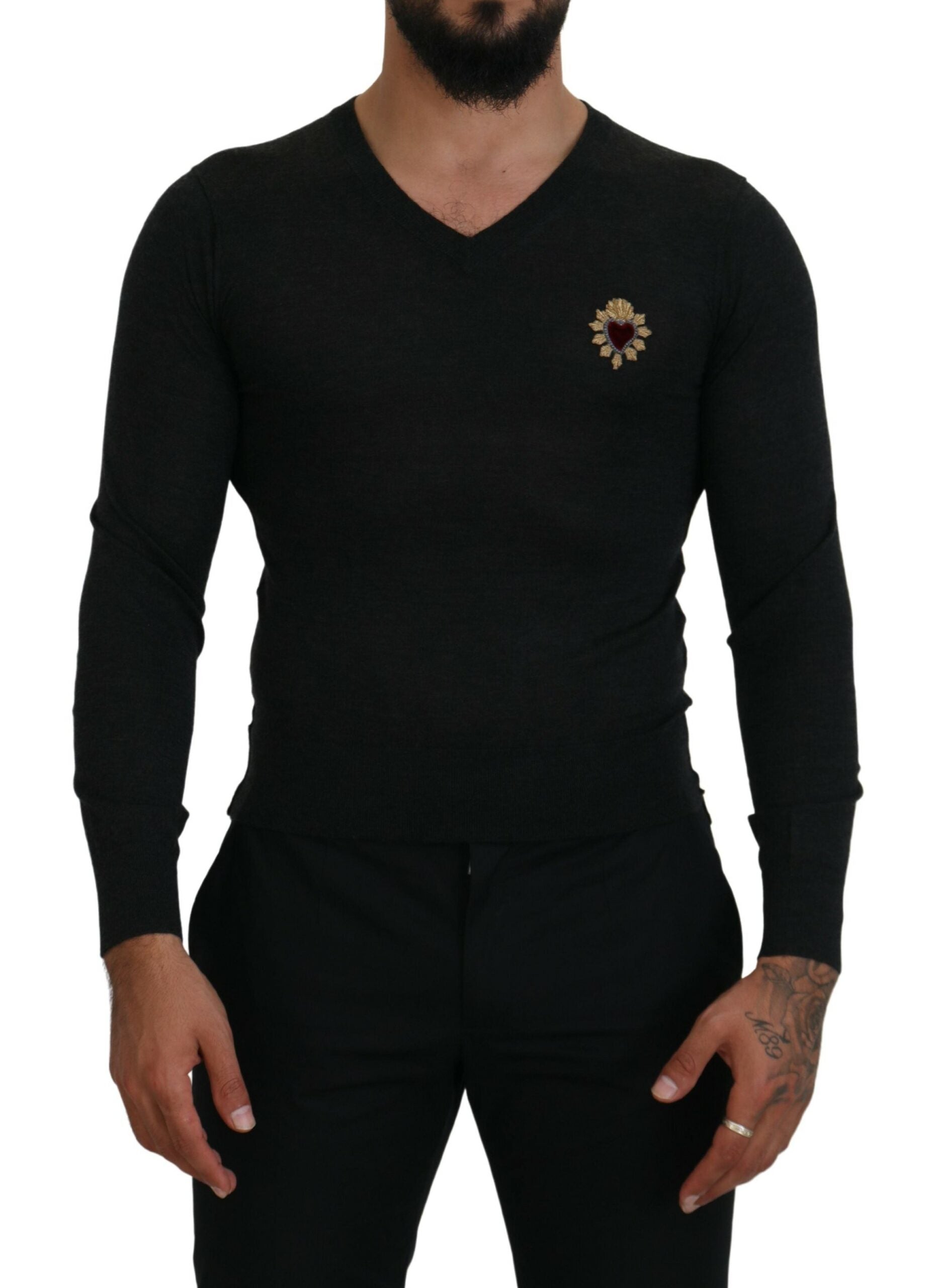 Dolce & Gabbana grey cashmere sweater with V-neck and gold heart-1