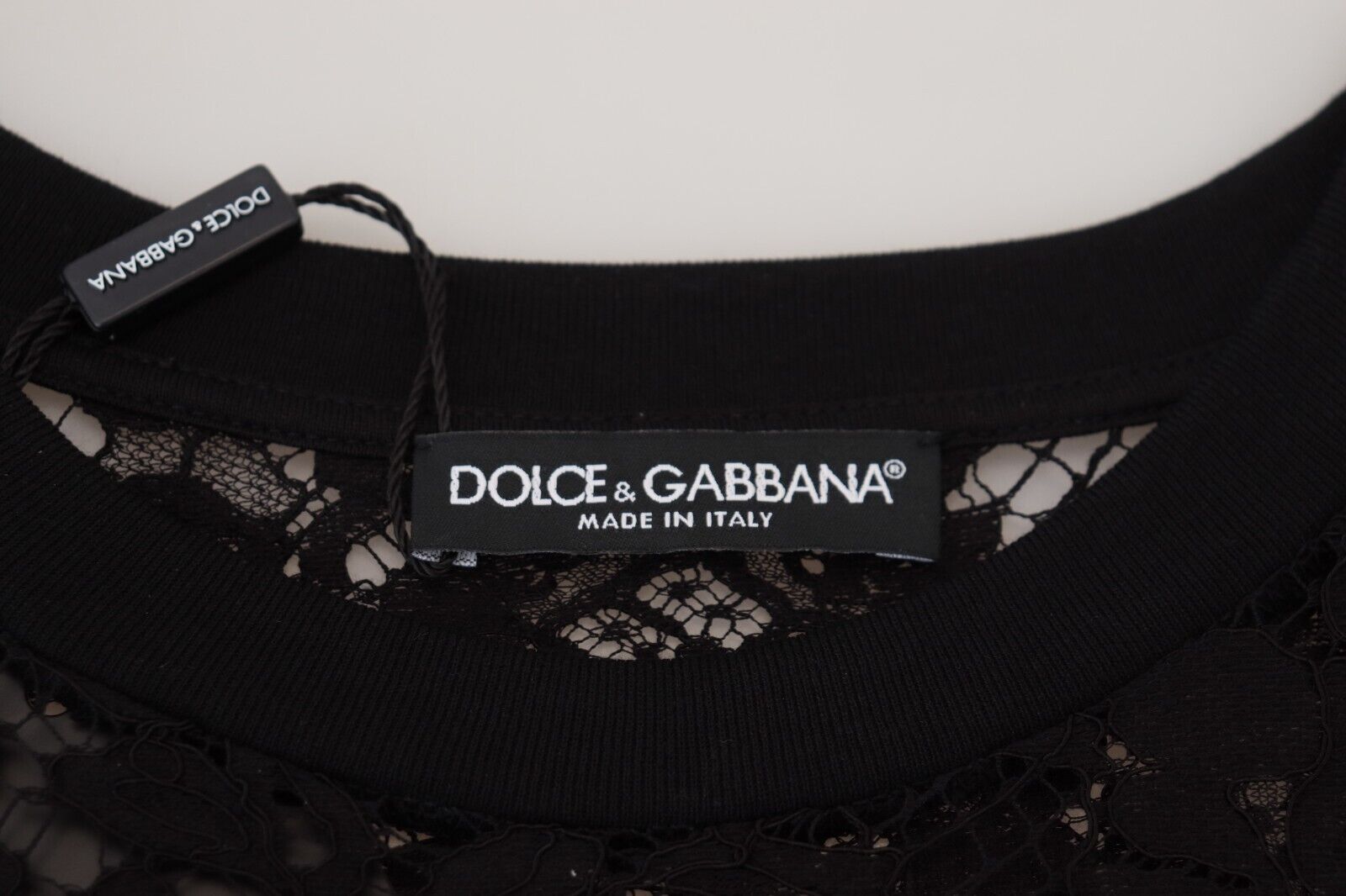 Dolce & Gabbana Schwarzes Shift-Minikleid aus Baumwolle mit floraler Spitze-6
