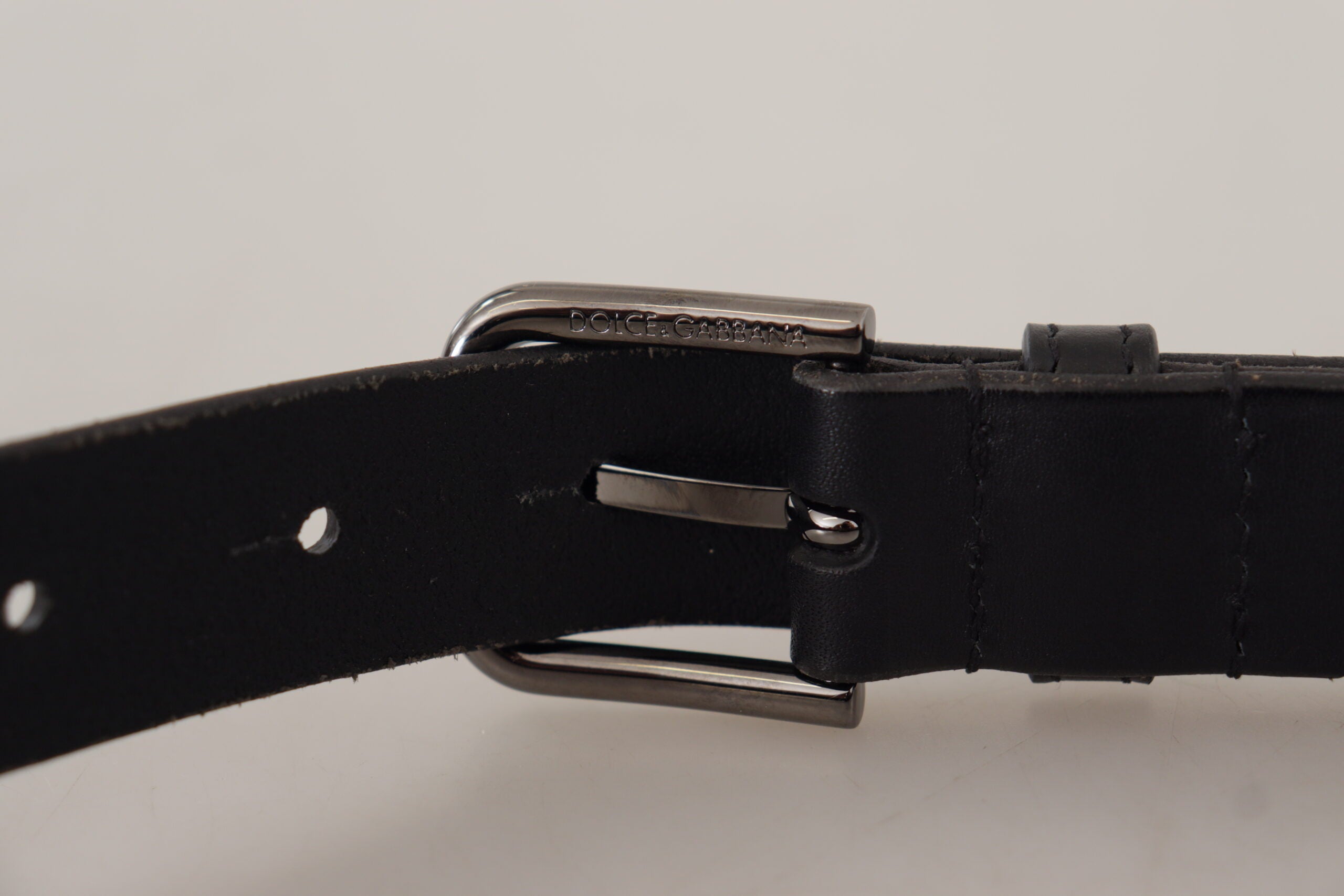 Dolce & Gabbana black calfskin leather belt with engraved logo and metal buckle-4