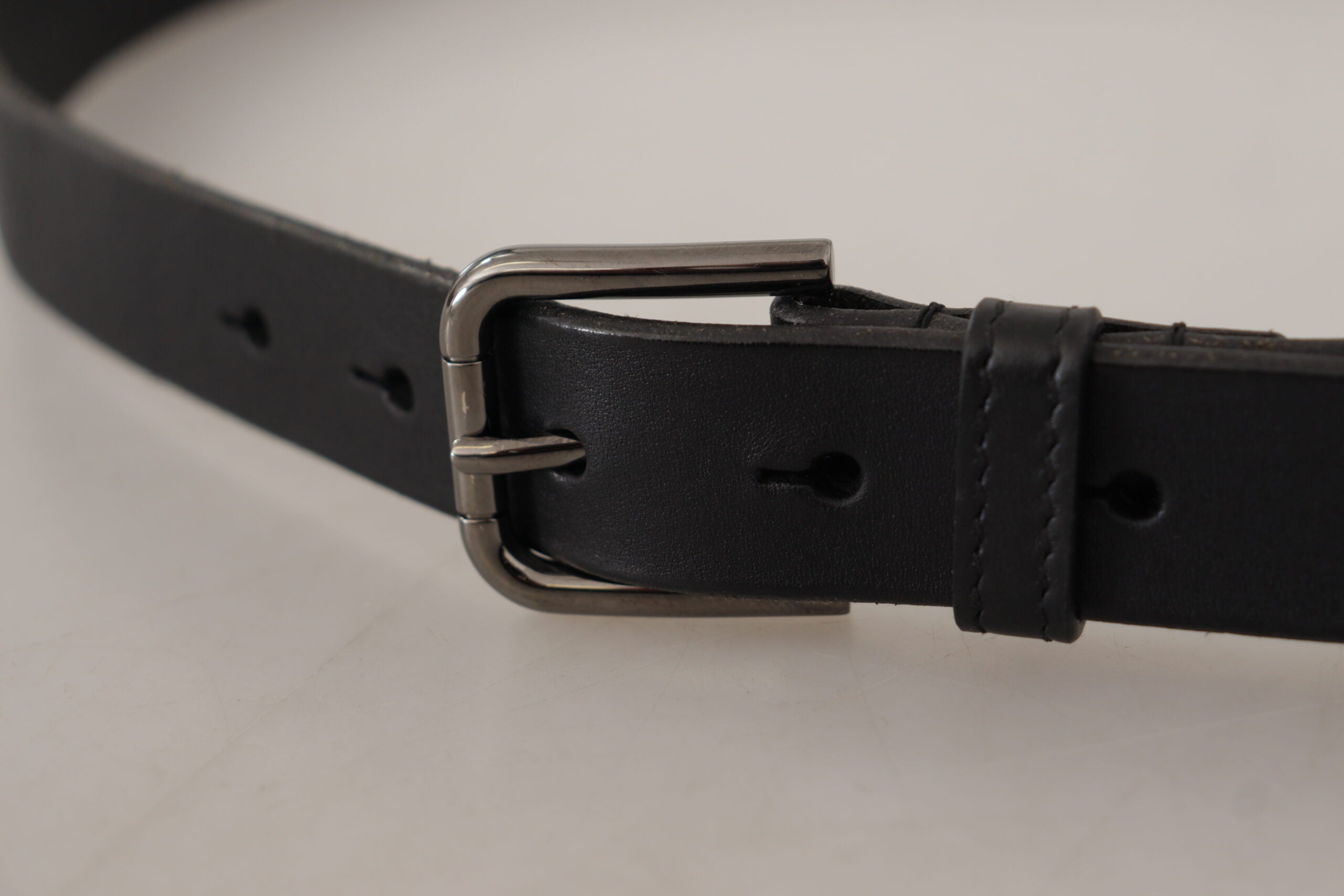 Dolce & Gabbana black calfskin leather belt with engraved logo and metal buckle-5