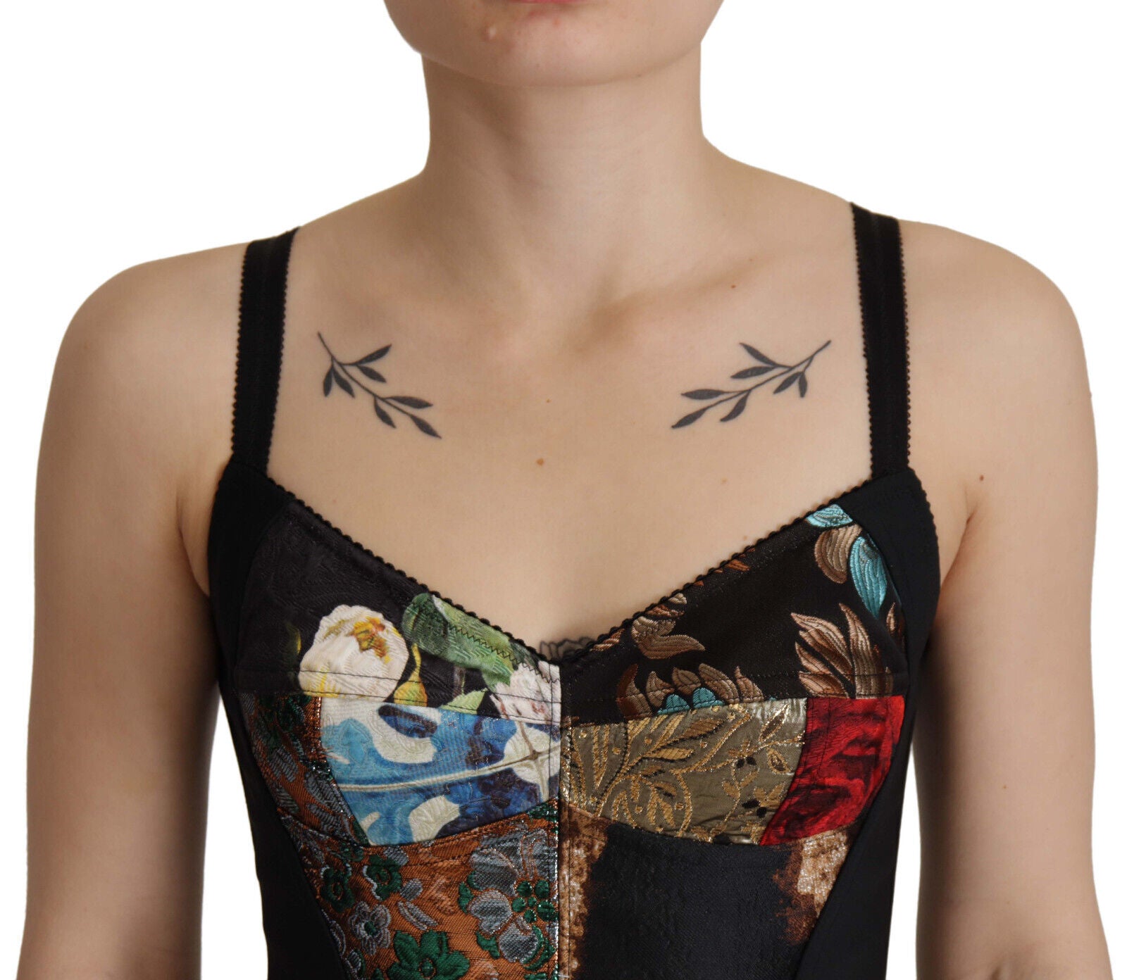 Blusa Siciliana con patchwork negro y top corto con corsé de Dolce & Gabbana-4