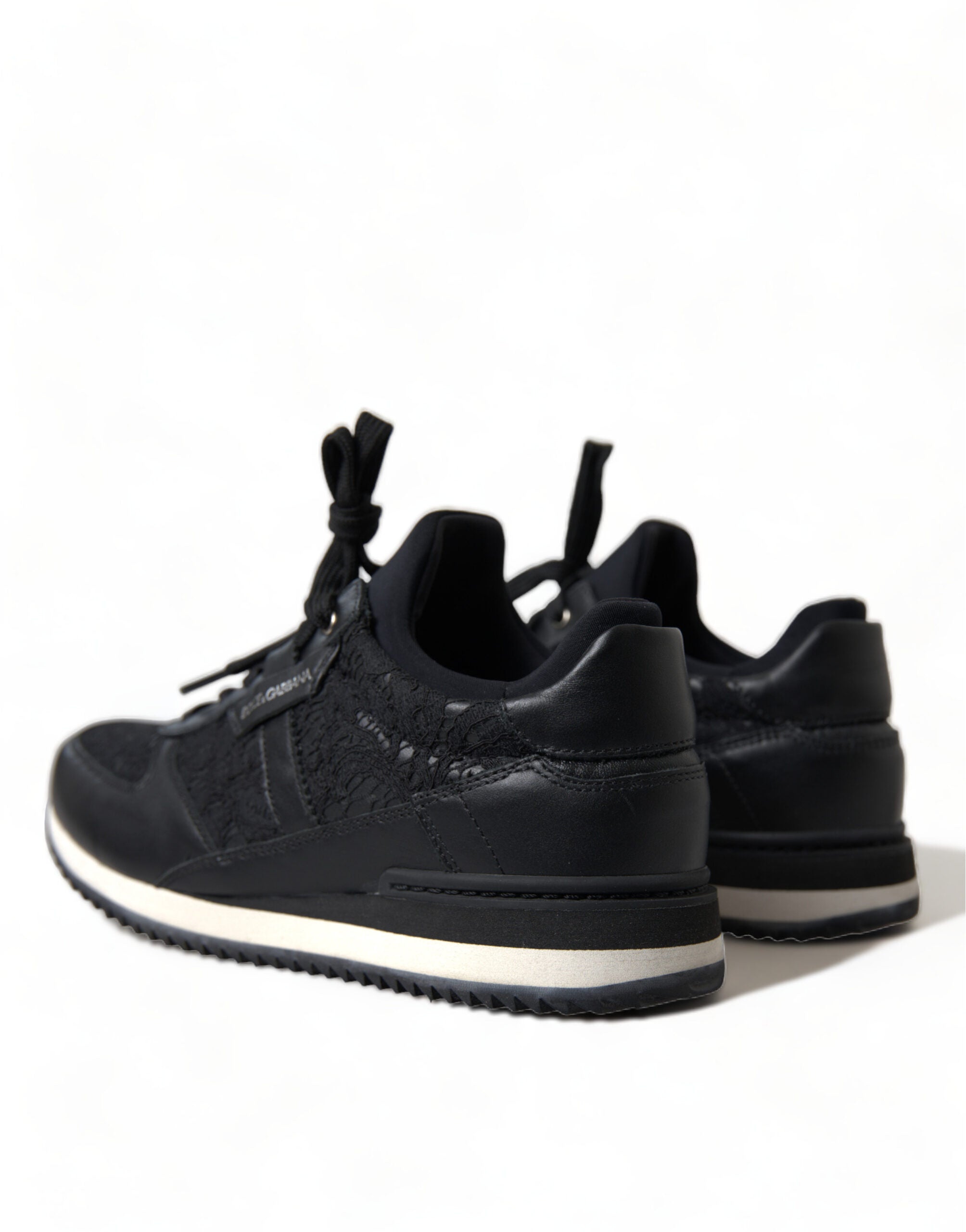 Zapatillas deportivas de piel con encaje floral negro de Dolce & Gabbana-6