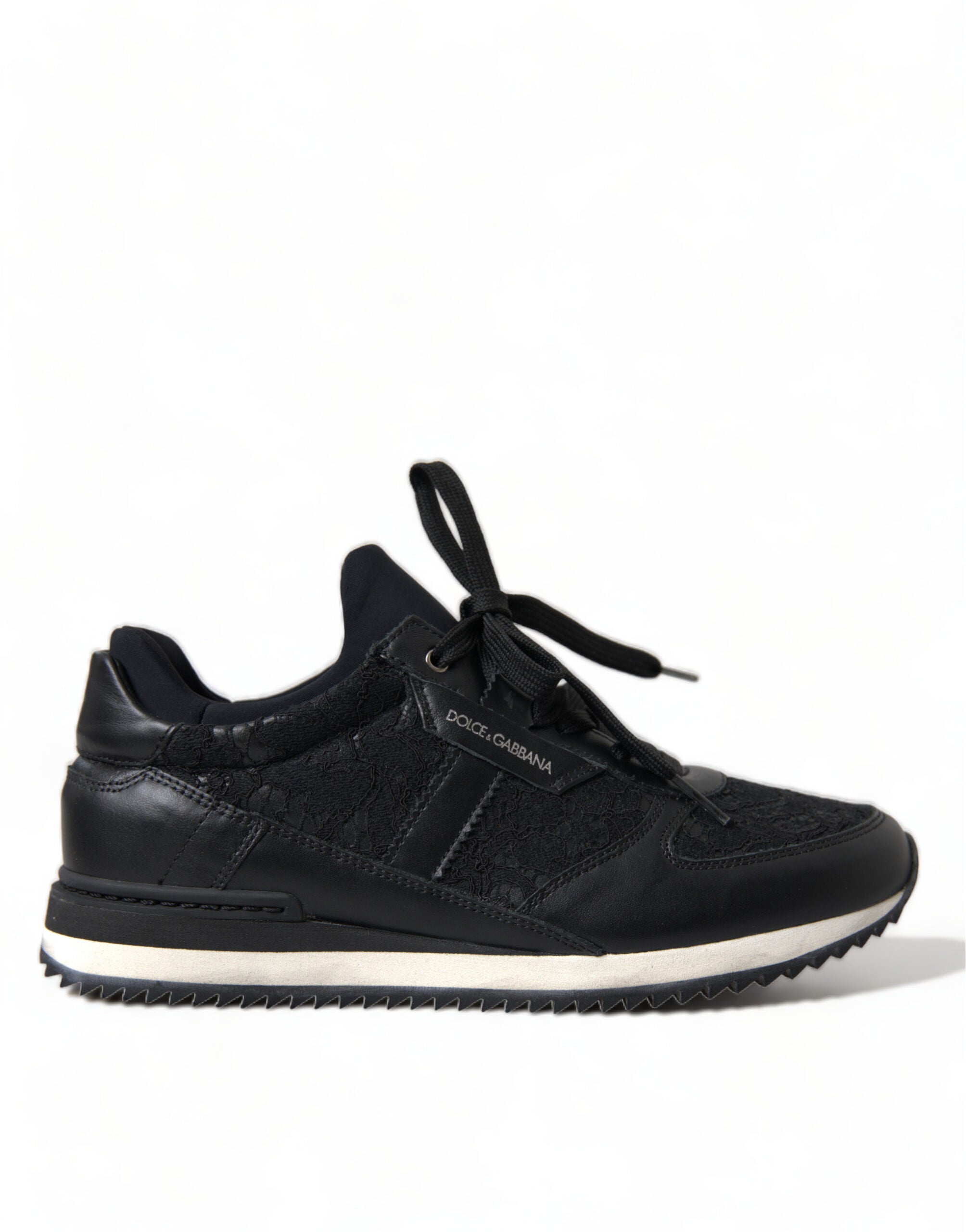 Zapatillas deportivas de piel con encaje floral negro de Dolce & Gabbana-1