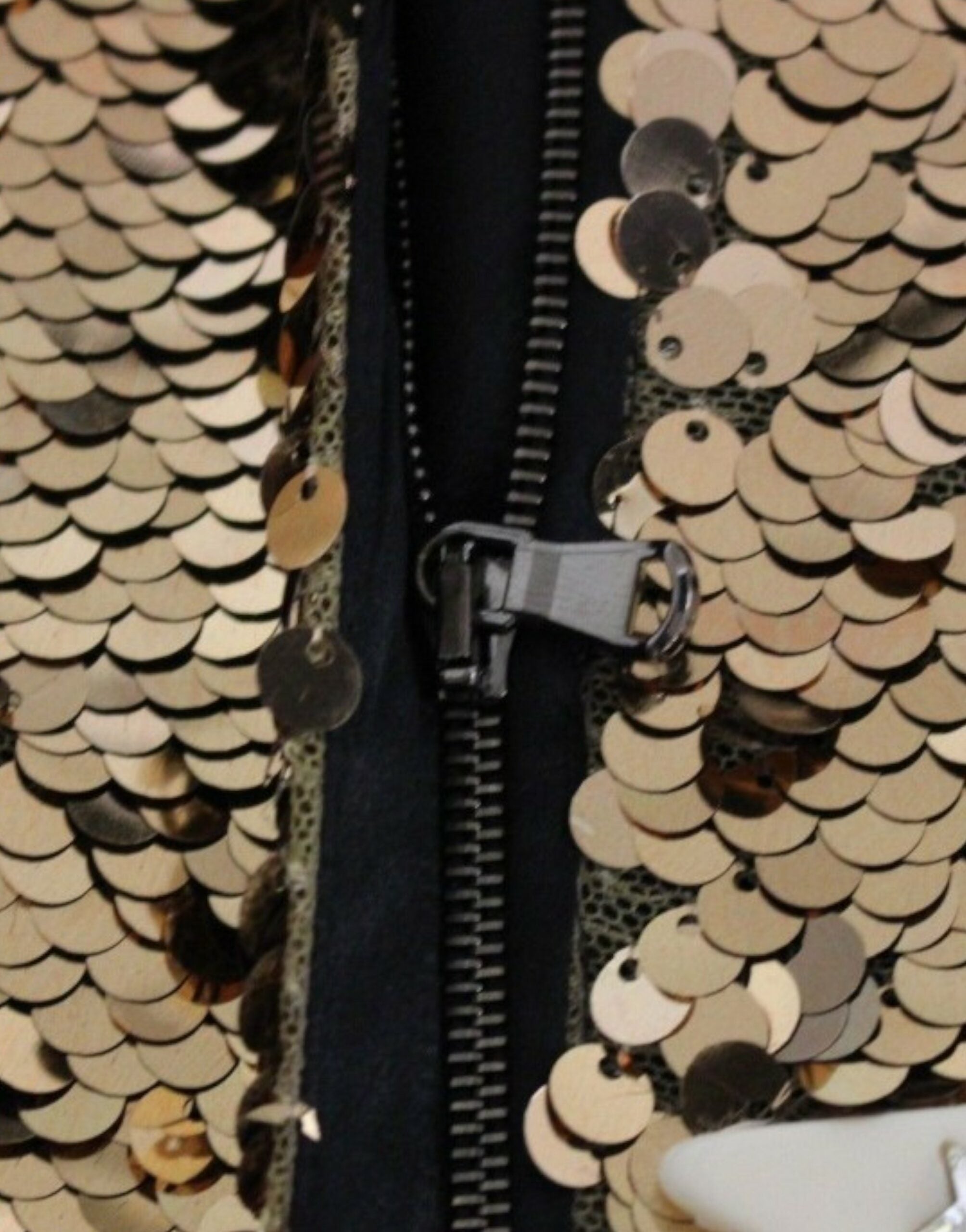 Dolce & Gabbana masterpiece: gold-colored dress with sequins and Swarovski crystals-5