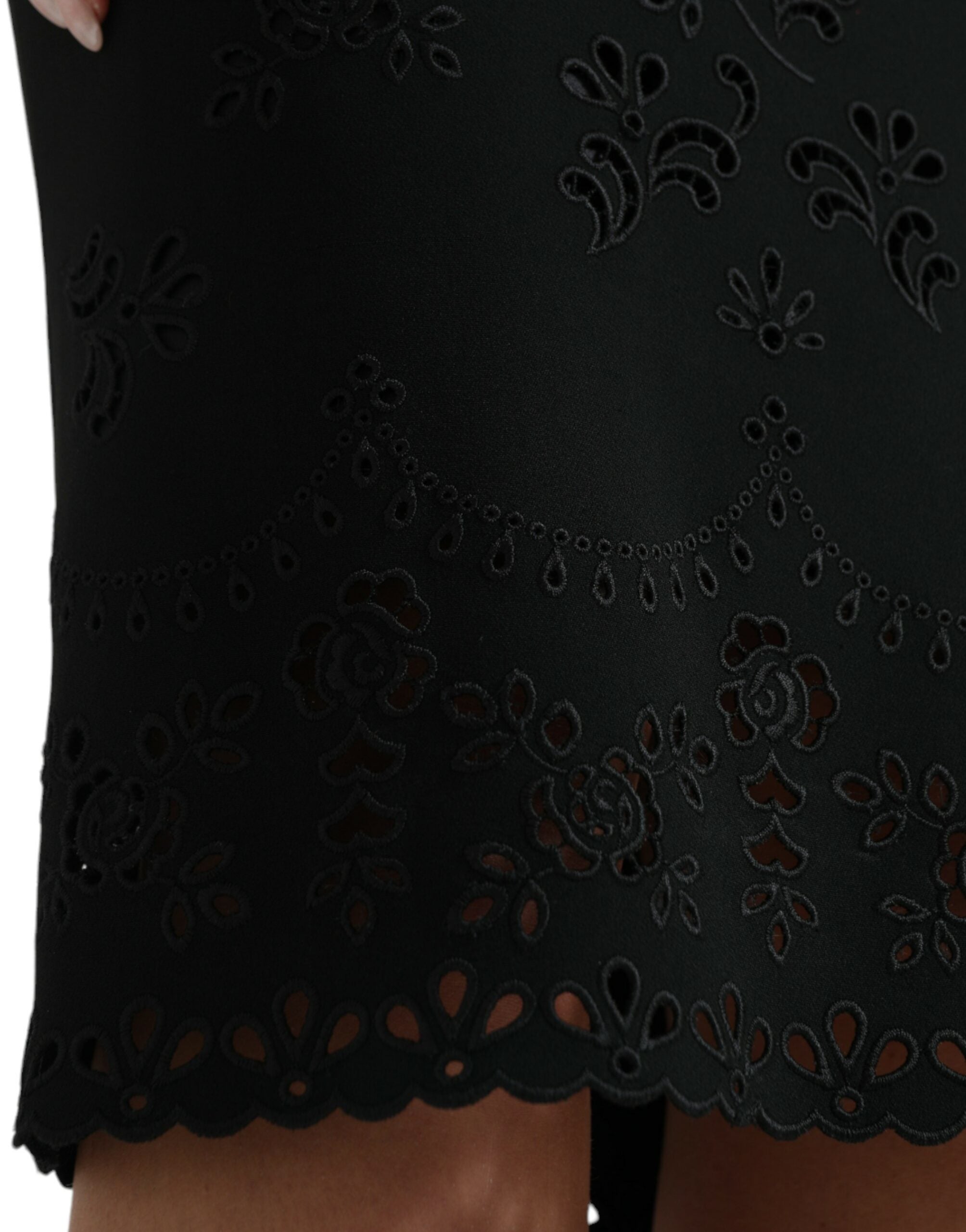 Dolce & Gabbana Black viscose bodycon dress with floral lace-5