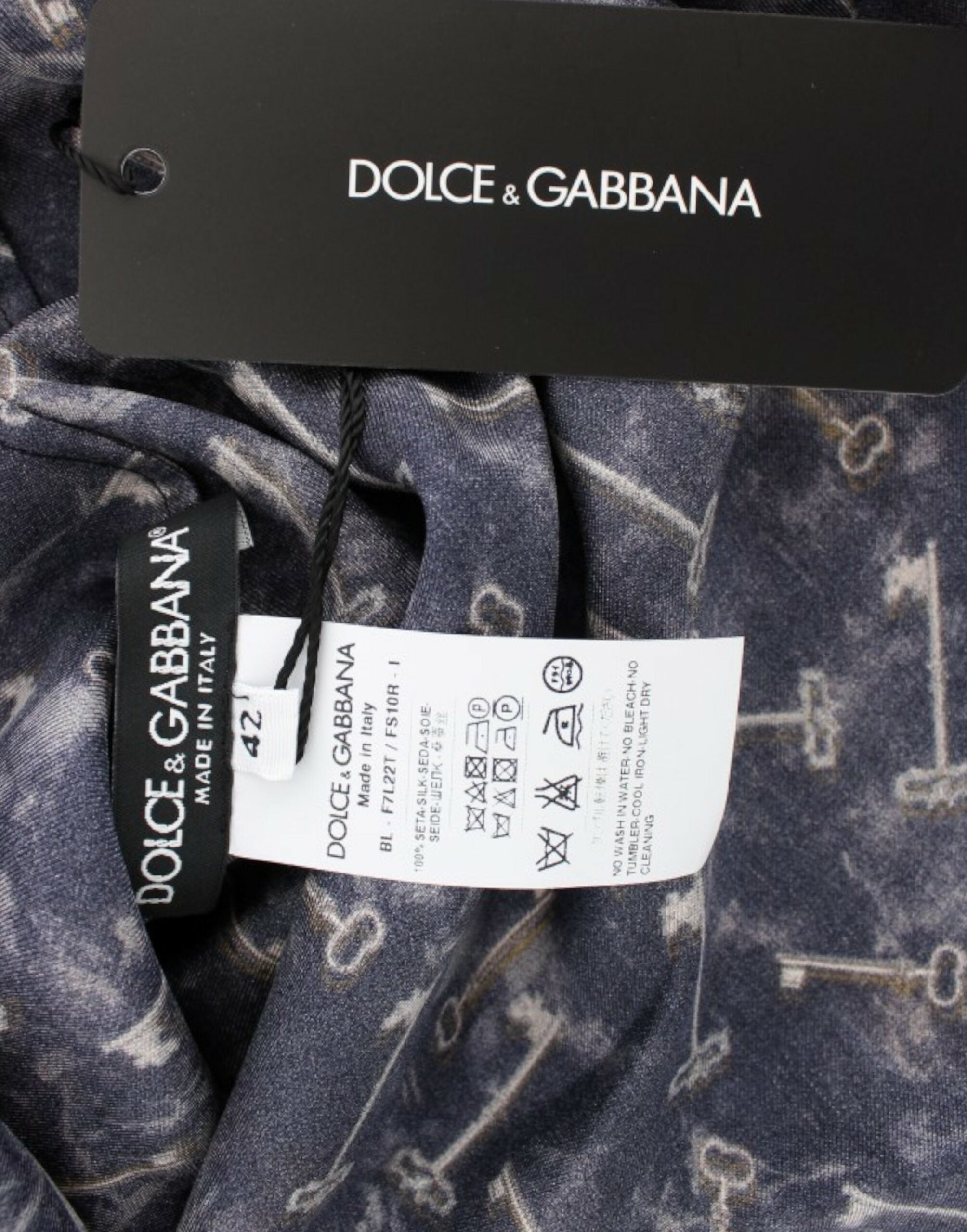 Blusa de seda azul y dorada con estampado de llaves de Dolce & Gabbana-7