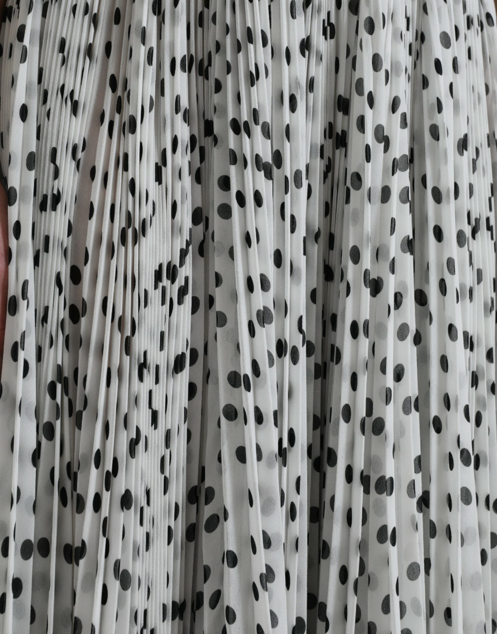 Dolce & Gabbana White polka dot maxi dress in A-line with pleats-5