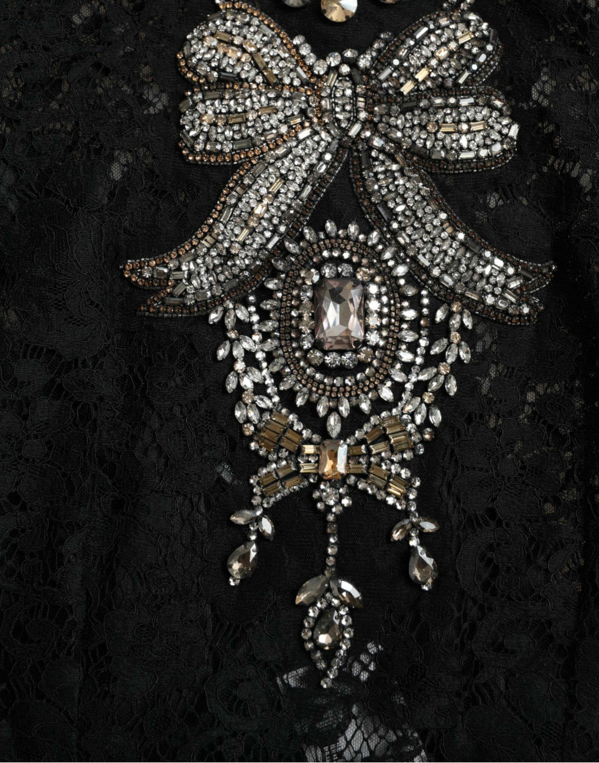 Dolce & Gabbana Schwarzes Etuikleid aus Spitze mit Kristallverzierung-8