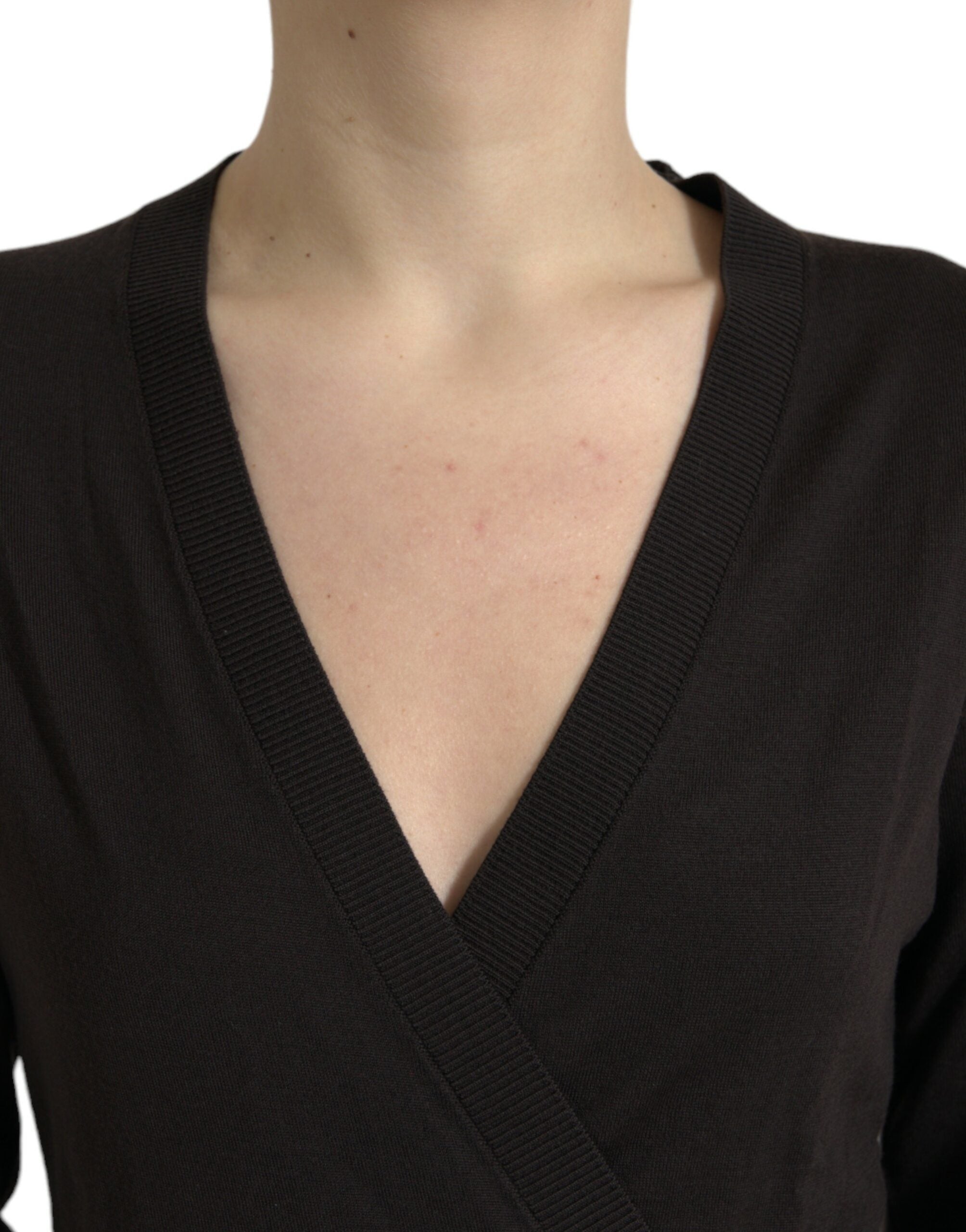 Dolce & Gabbana Schwarzer Wollpullover mit V-Ausschnitt und gekreuztem Kragen-4