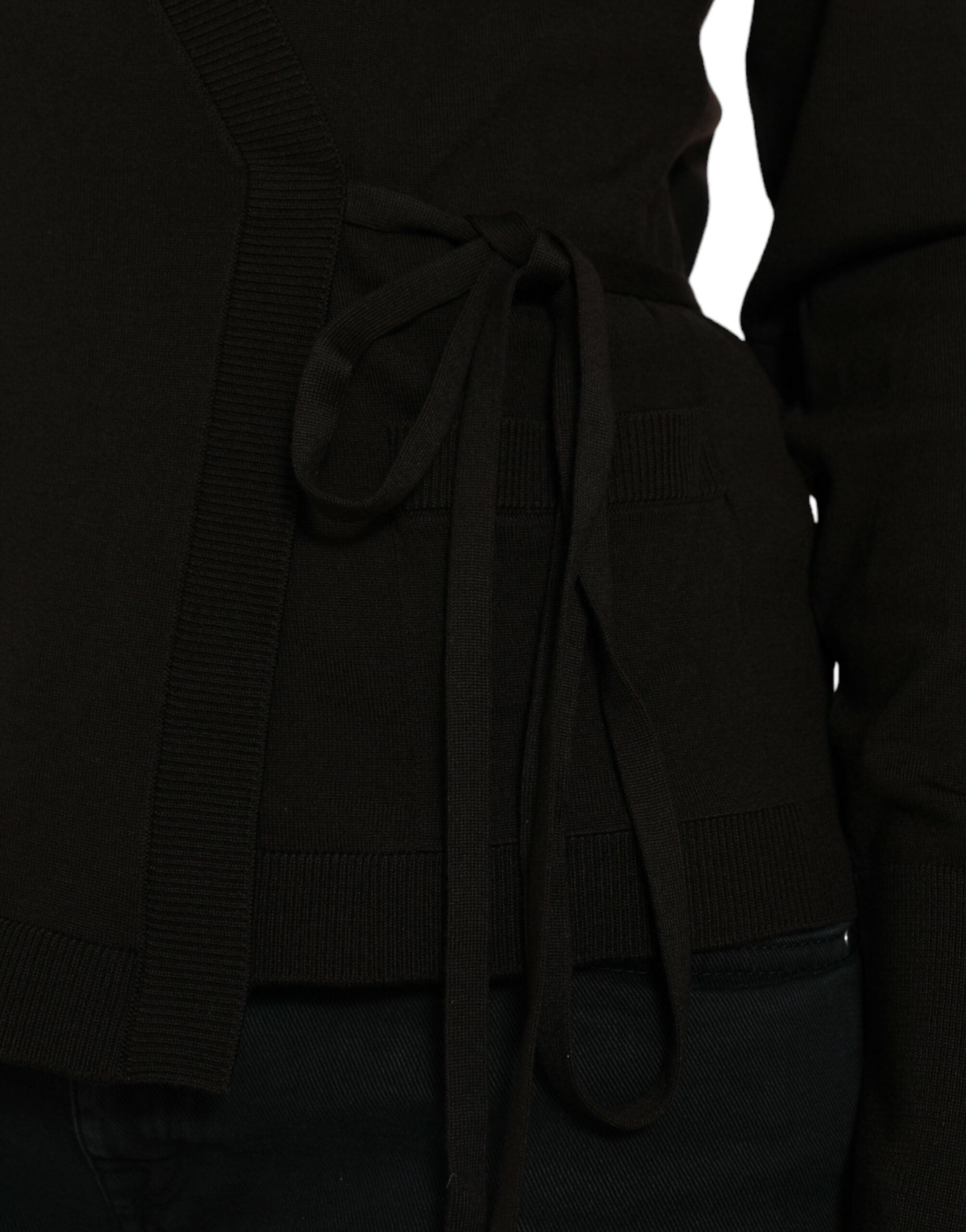 Dolce & Gabbana Schwarzer Wollpullover mit V-Ausschnitt und gekreuztem Kragen-5
