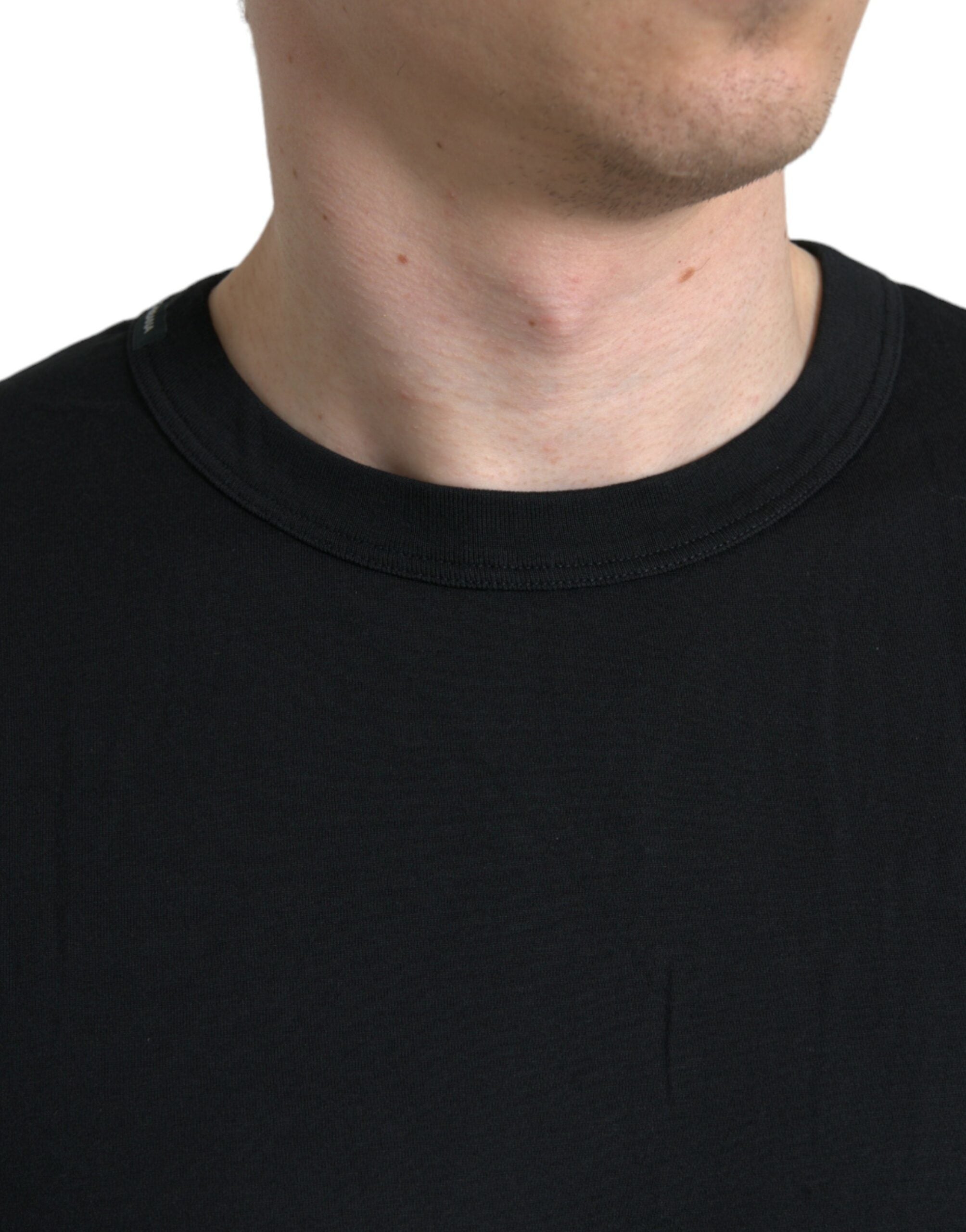 Dolce & Gabbana Schwarzes T-Shirt mit Rundhalsausschnitt und kurzen Ärmeln mit Logo-Prägung-2