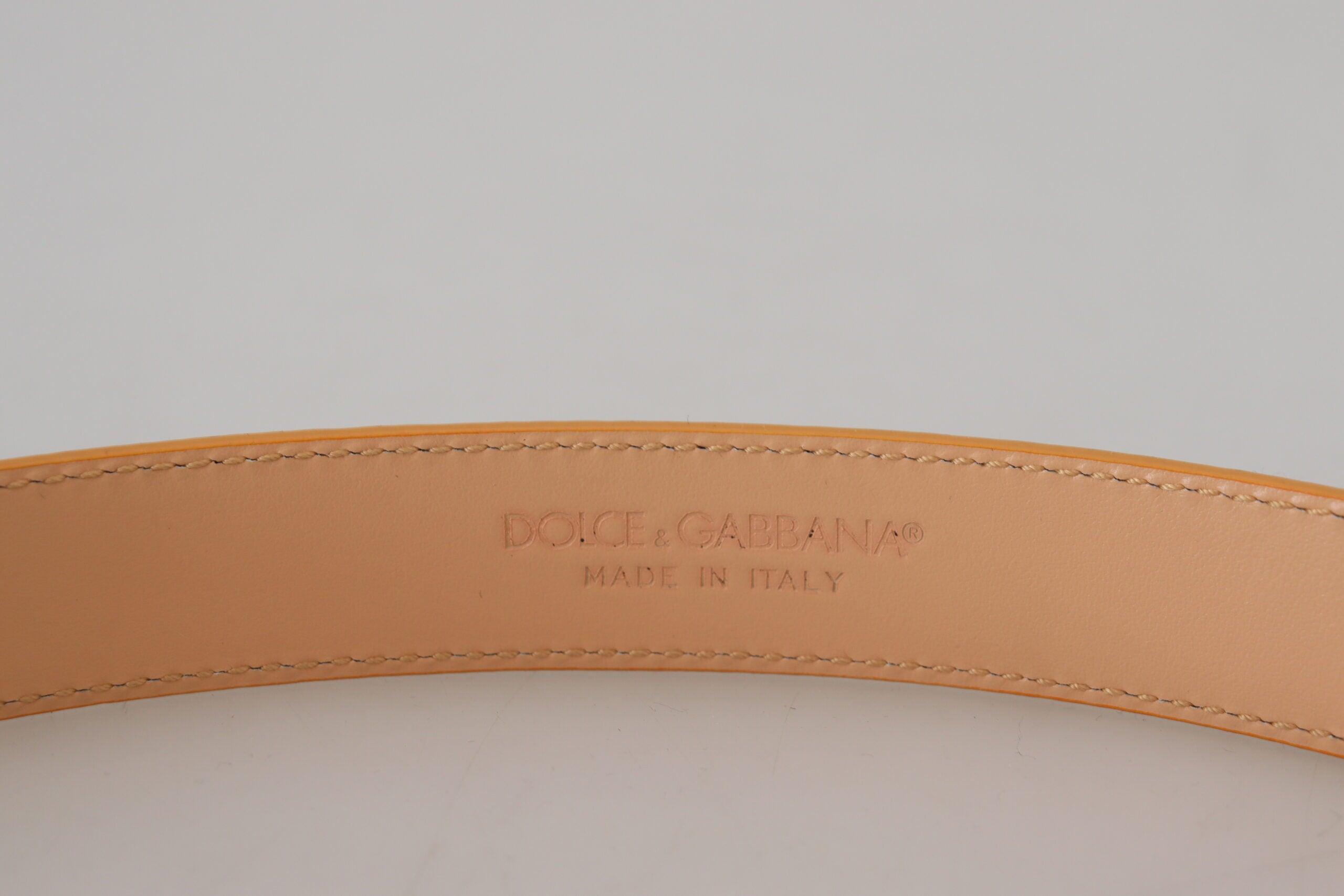 Cinturón de piel exótica beige con hebilla de metal dorado de Dolce & Gabbana-5