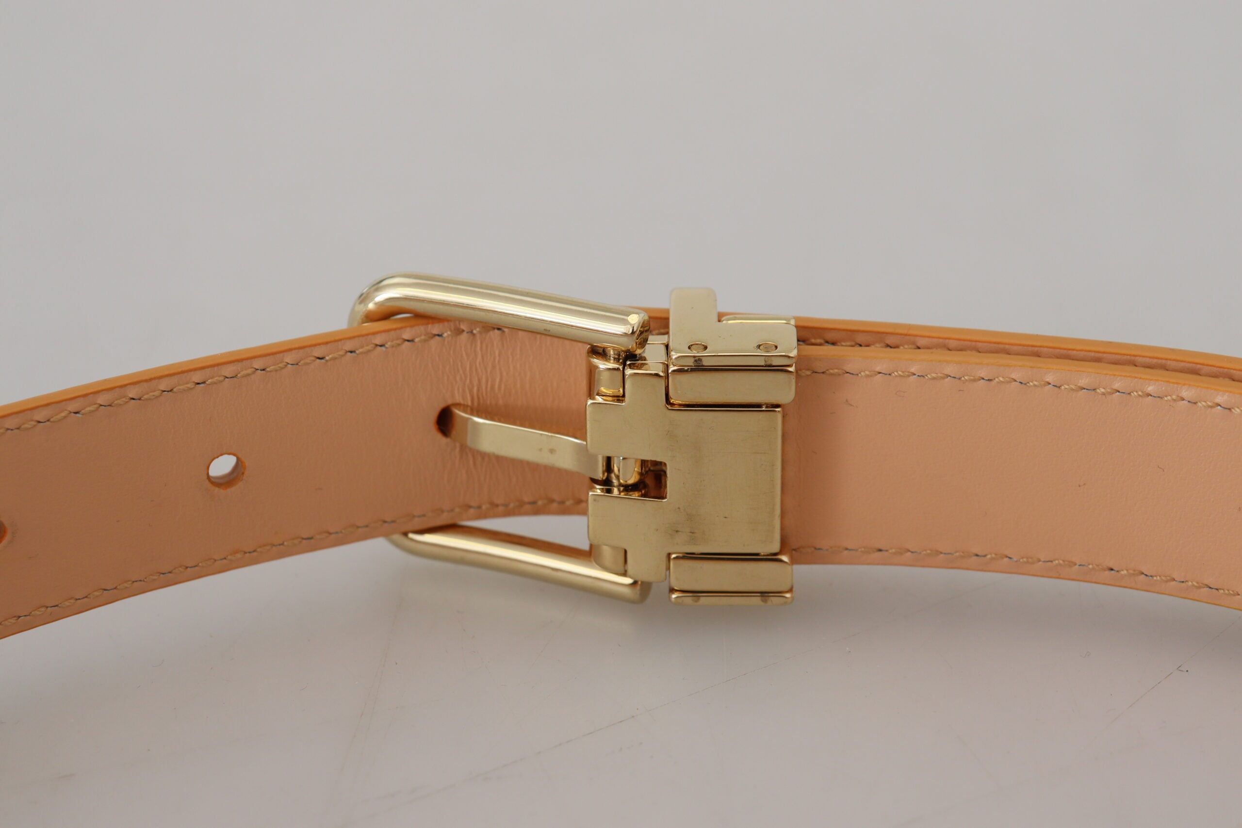 Cinturón de piel exótica beige con hebilla de metal dorado de Dolce & Gabbana-6