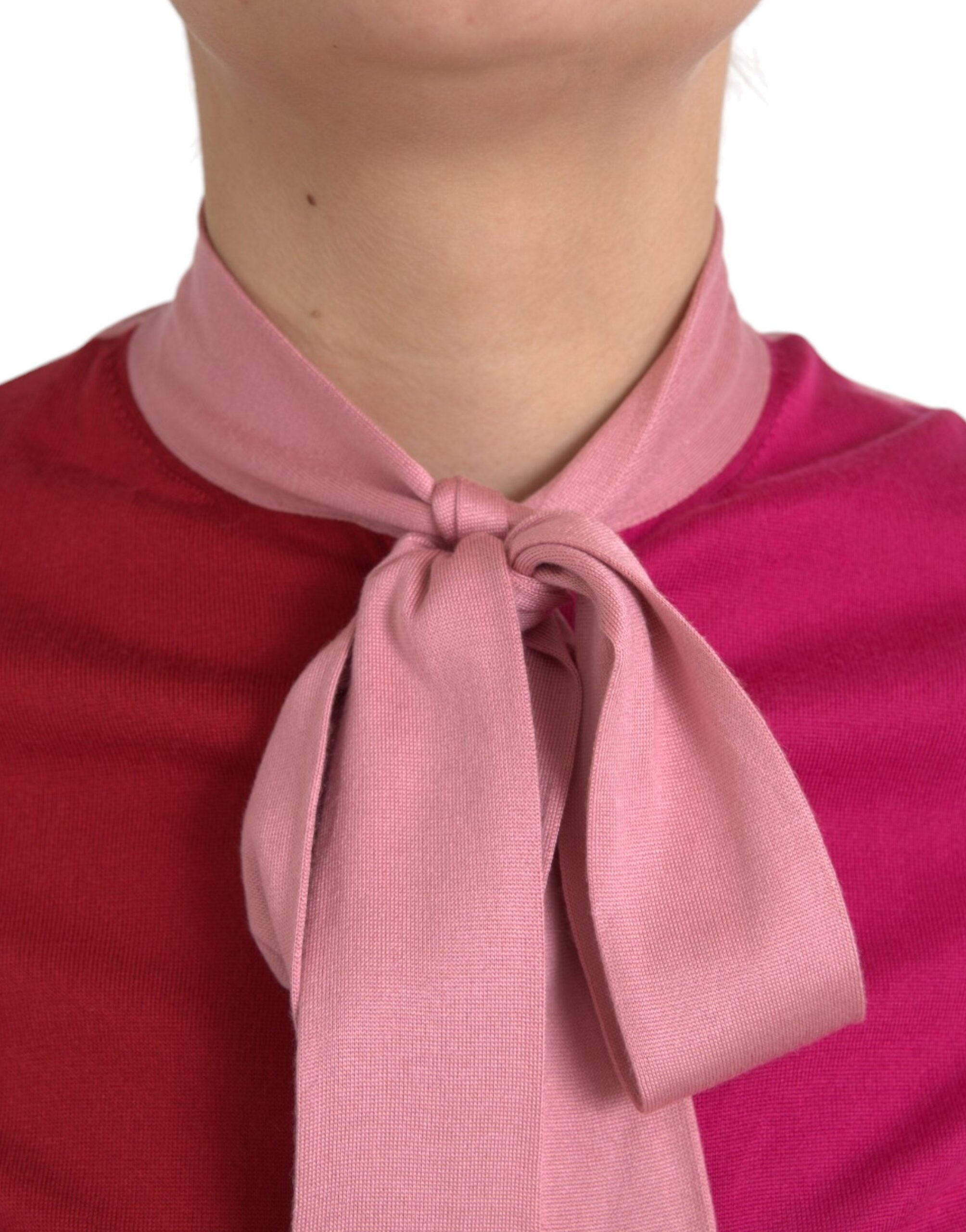 Suéter rosa de manga corta con cuello Ascot de Dolce & Gabbana-4