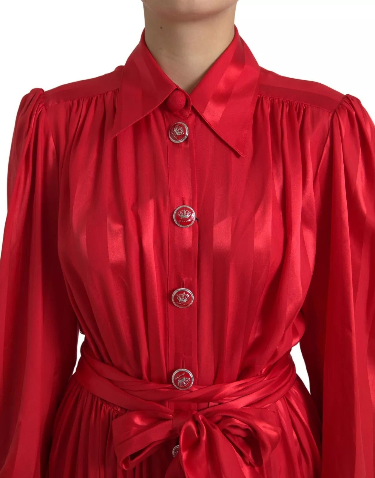 Vestido midi rojo Dolce & Gabbana con cinturón y tapeta de botones en satén y seda-5